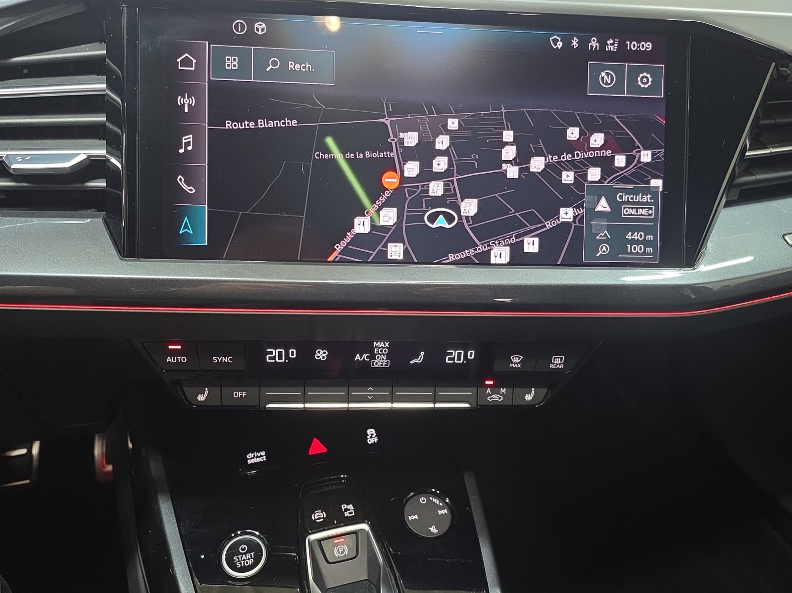 AUDI Q4 Sportback e-tron 50 quattro-image-10
