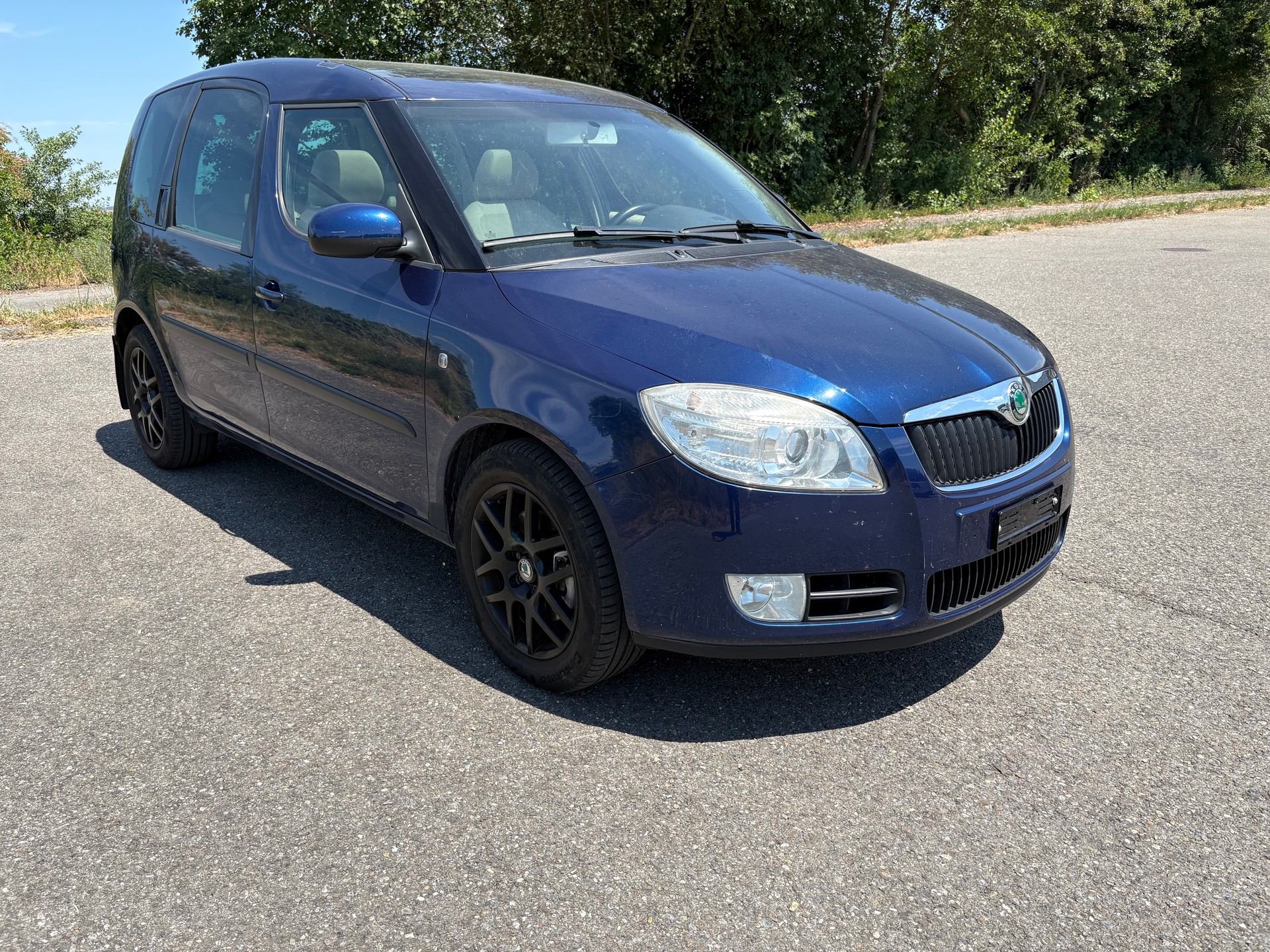SKODA Roomster 1.9 TDI Style-image-1