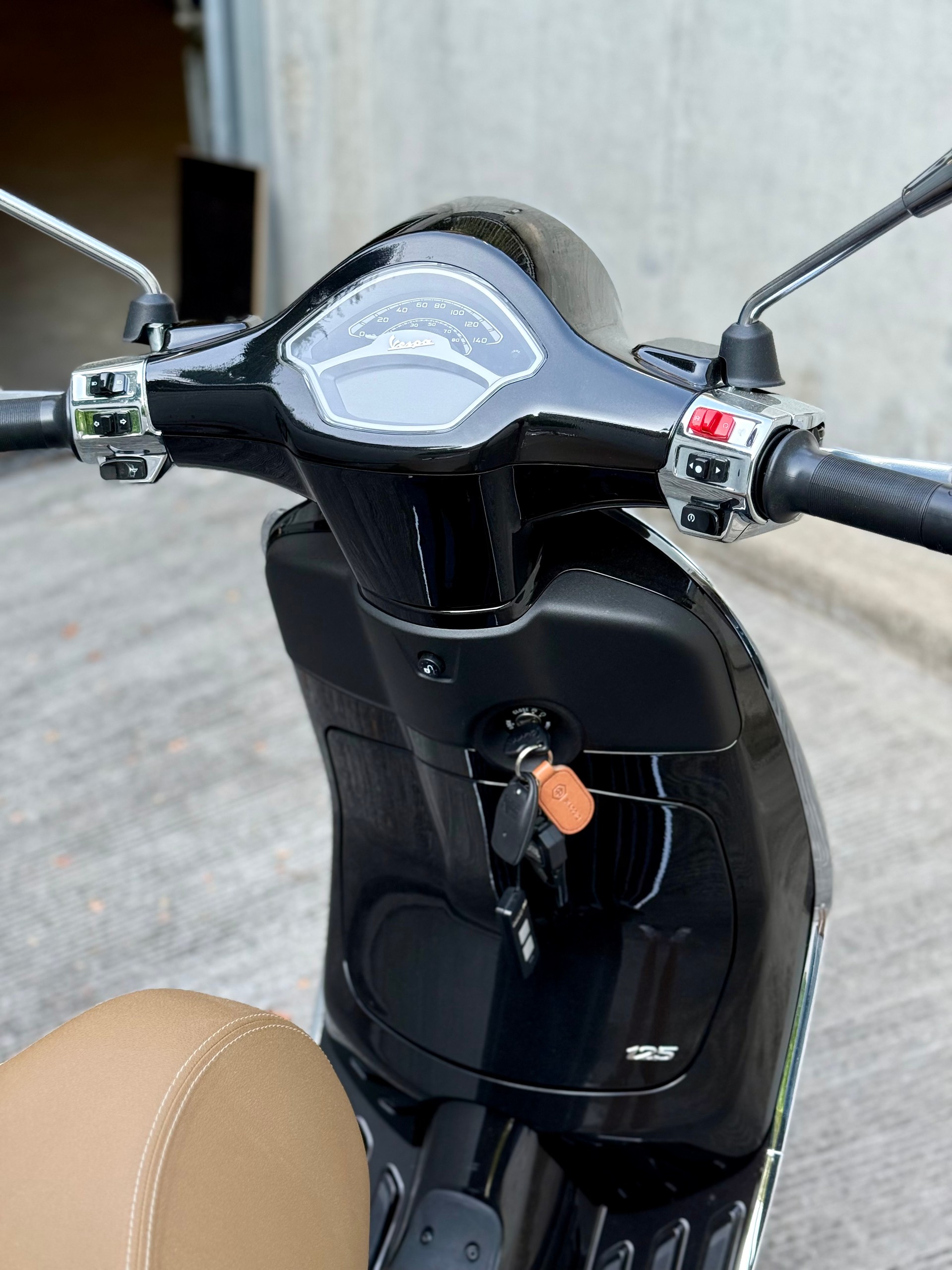 PIAGGIO Vespa 125 Primavera ABS-image-10
