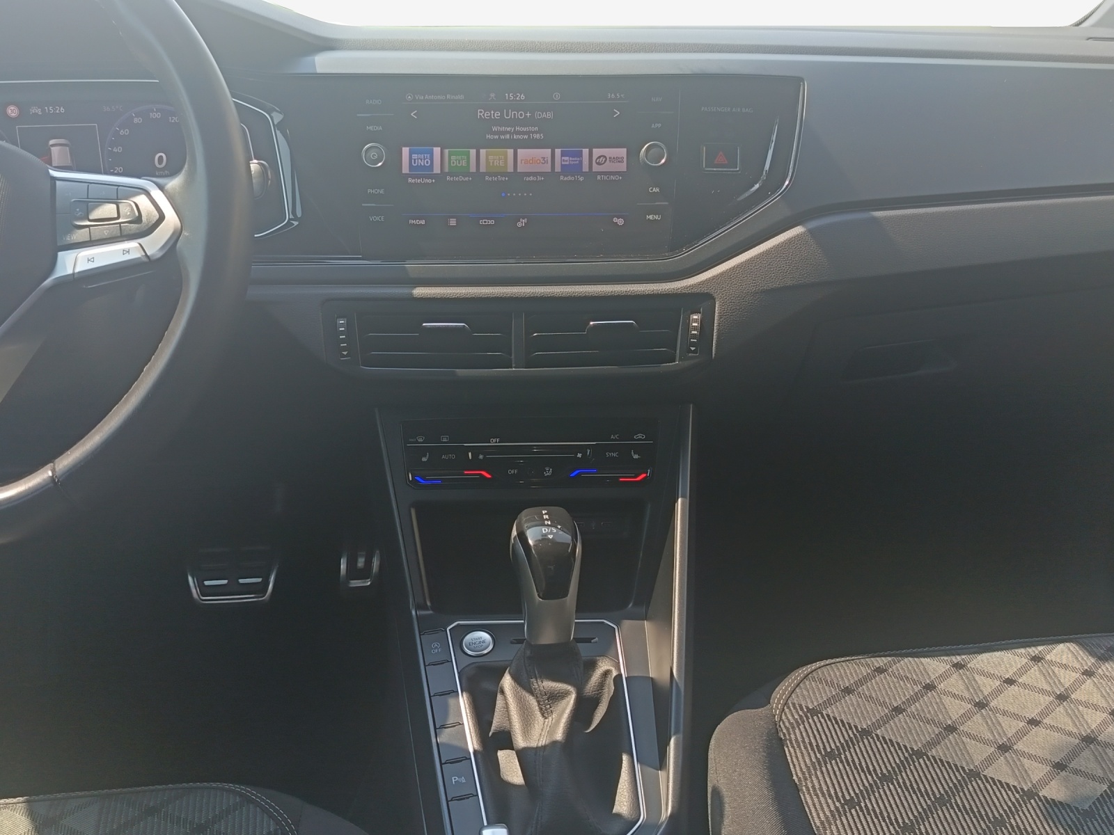 VW Taigo 1.0 TSI R-Line DSG-image-9