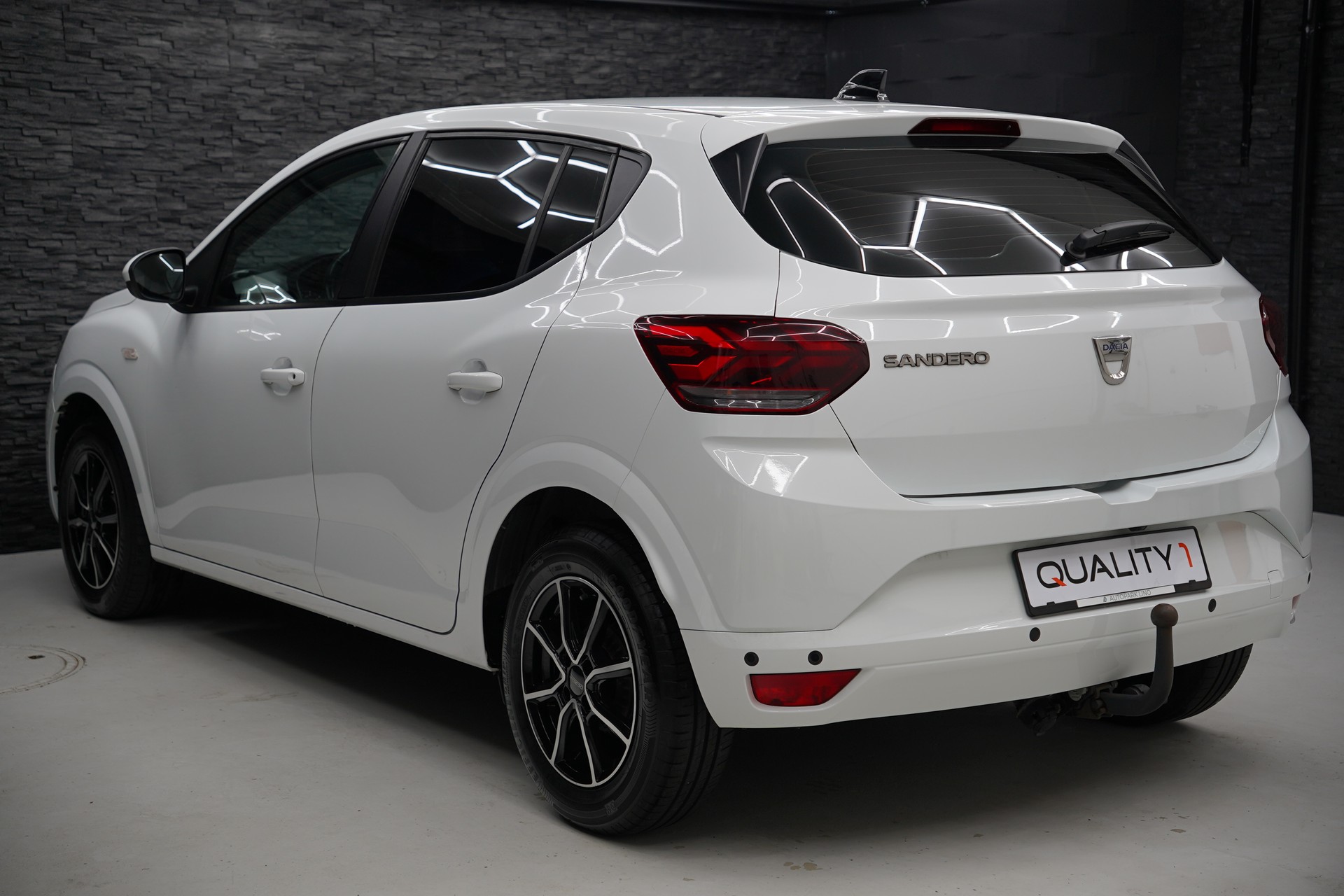 DACIA Sandero TCe 90 Comfort CVT-showroom-element-3