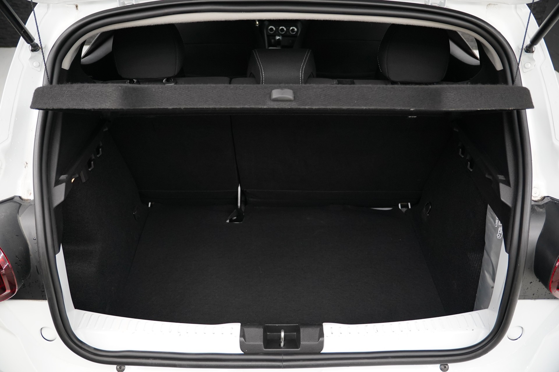 DACIA Sandero TCe 90 Comfort CVT-image-31
