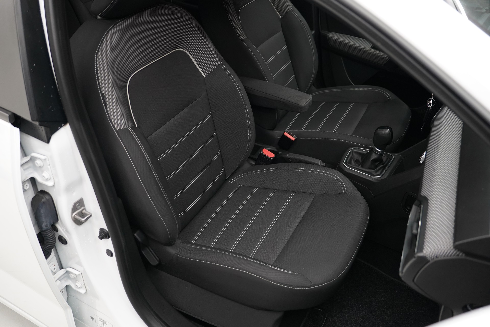 DACIA Sandero TCe 90 Comfort CVT-image-15