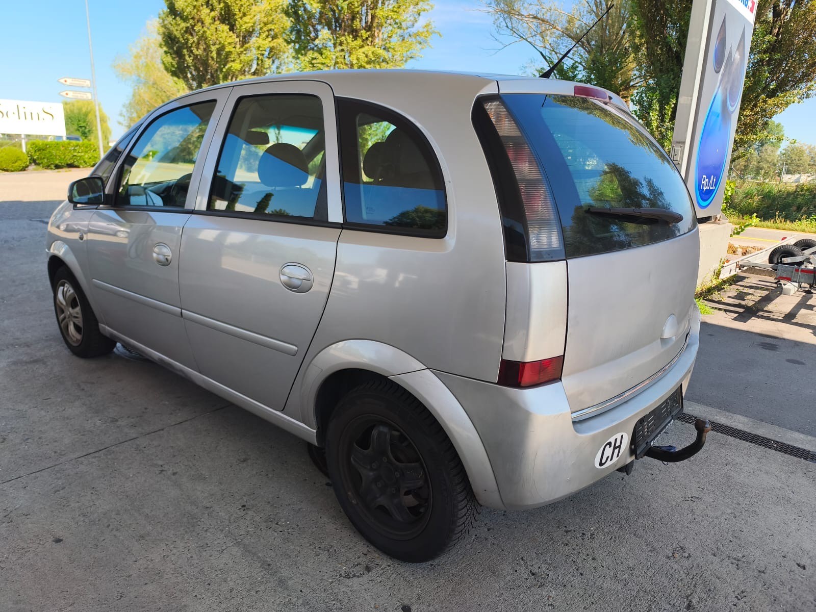 OPEL Meriva 1.6i-16 TP (Essentia)-showroom-element-3