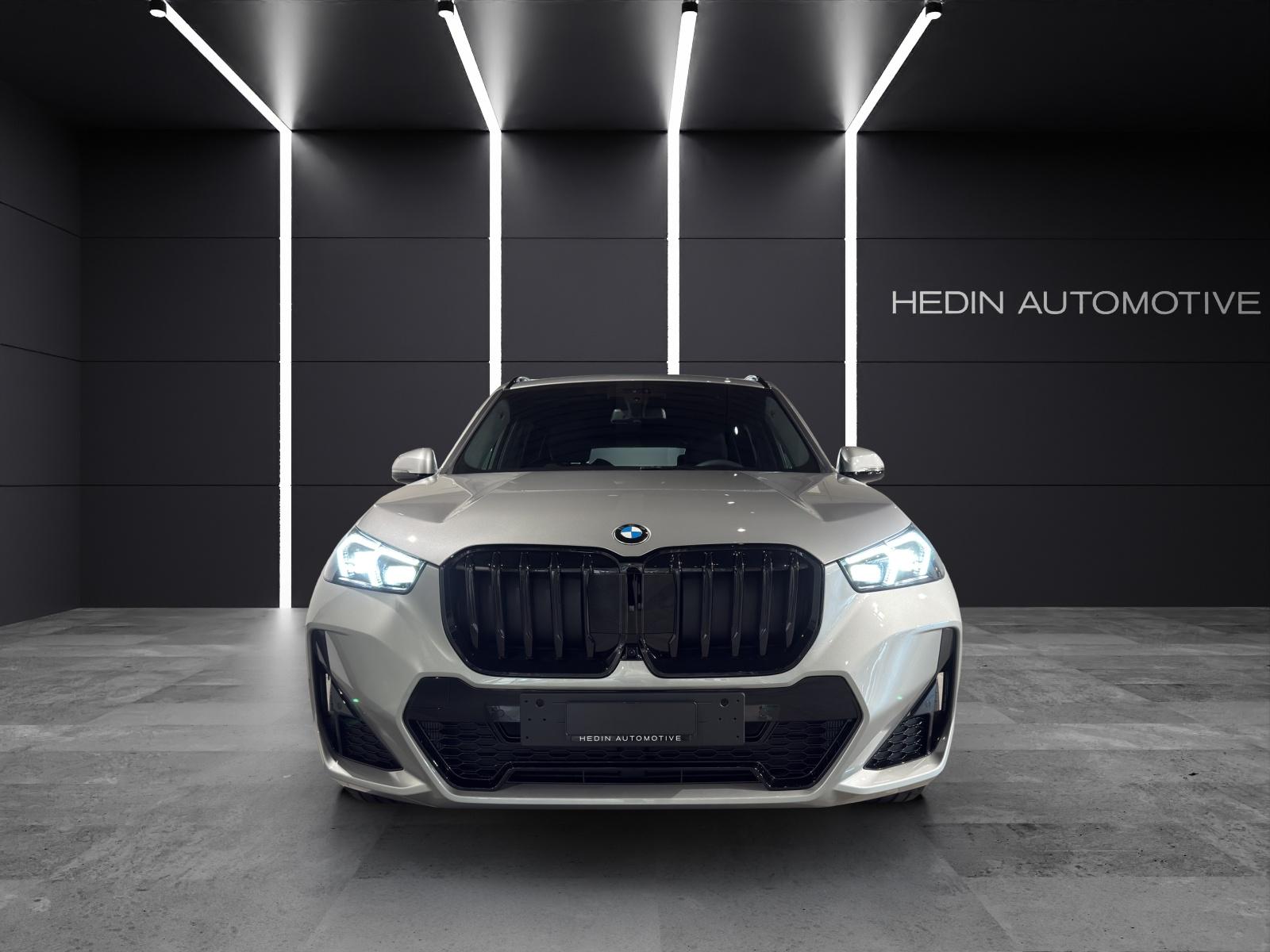 BMW X1 23d xDrive paddles-showroom-element-2