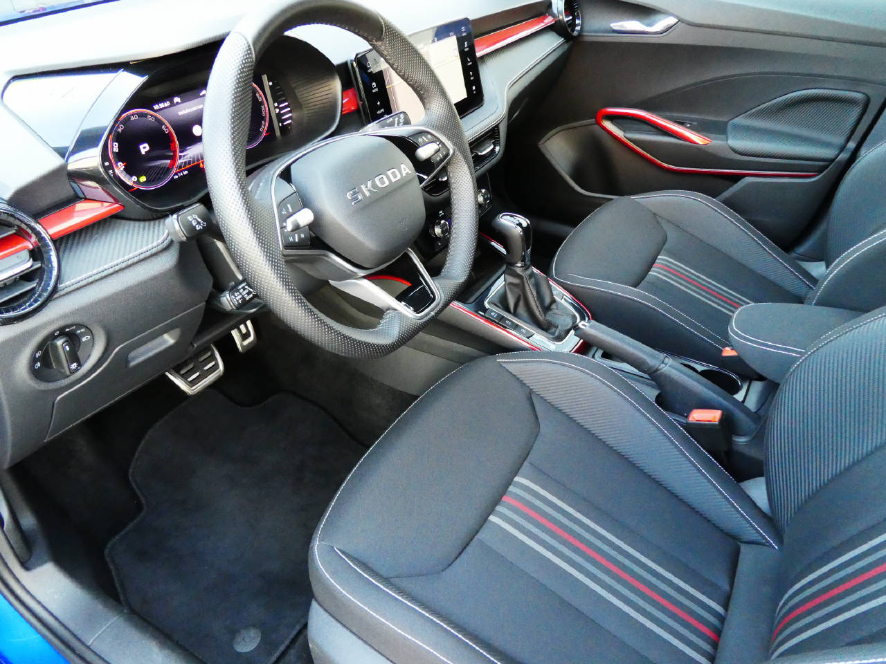 SKODA Fabia 1.0 TSI Monte Carlo DSG-image-7