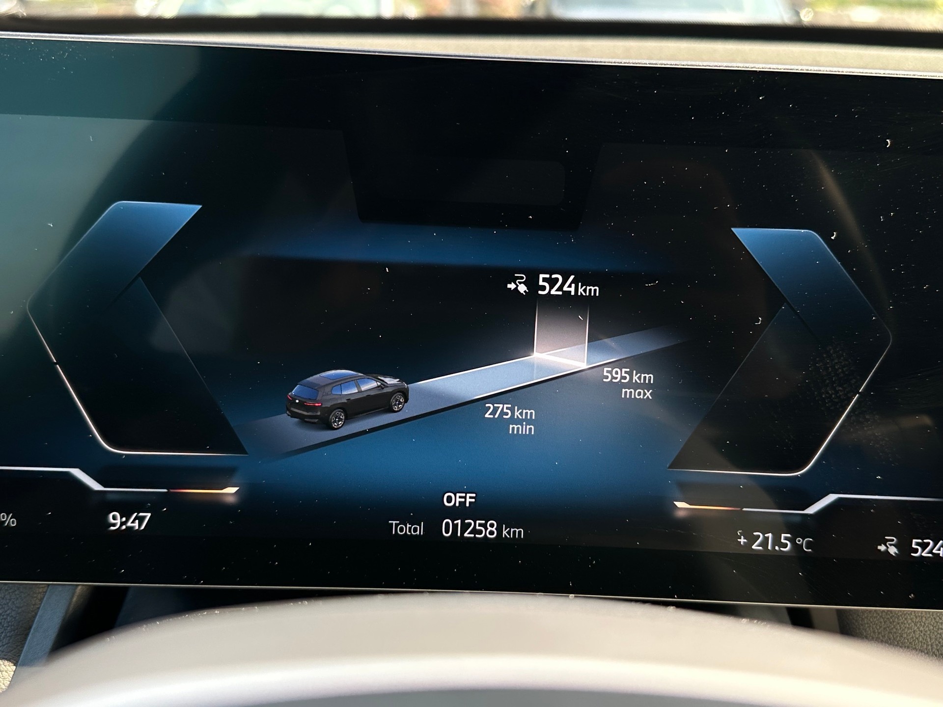 BMW iX xDrive50 Sportpaket, Skylounge, AHK, Softclose usw-image-10
