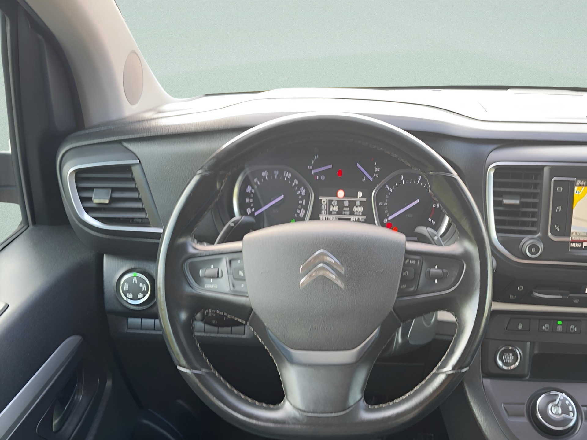 CITROEN Spacetourer 2.0 BlueHDi ShineM EAT-image-15