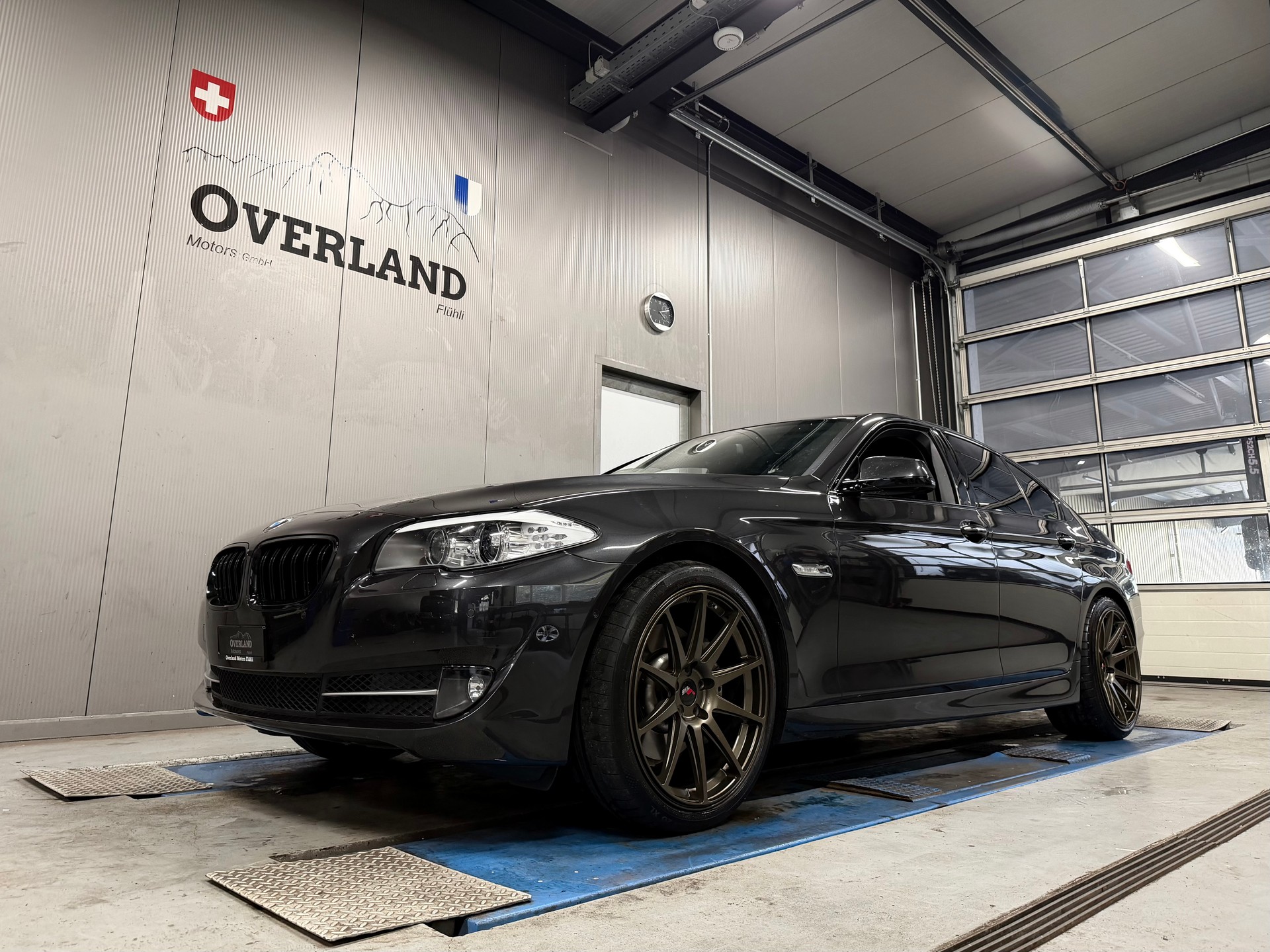 BMW 530d xDrive Steptronic-image-4