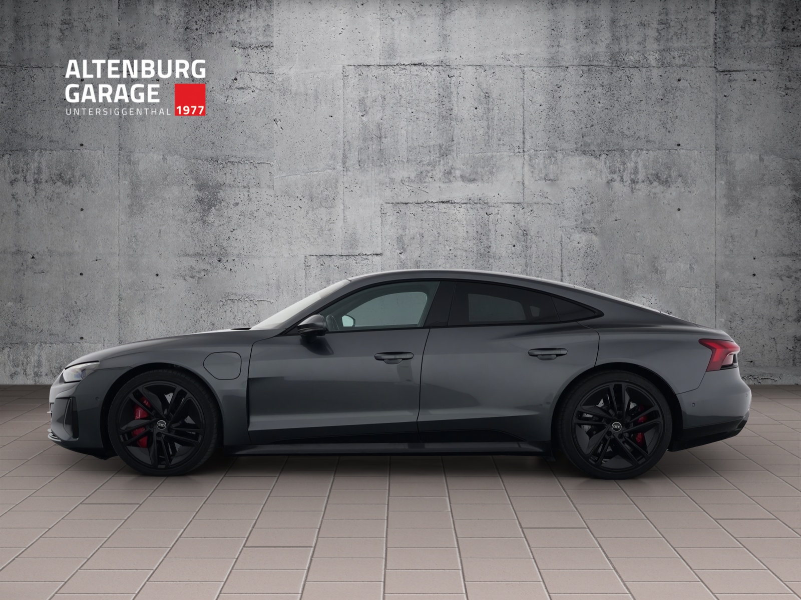 AUDI e-tron GT quattro-showroom-element-1