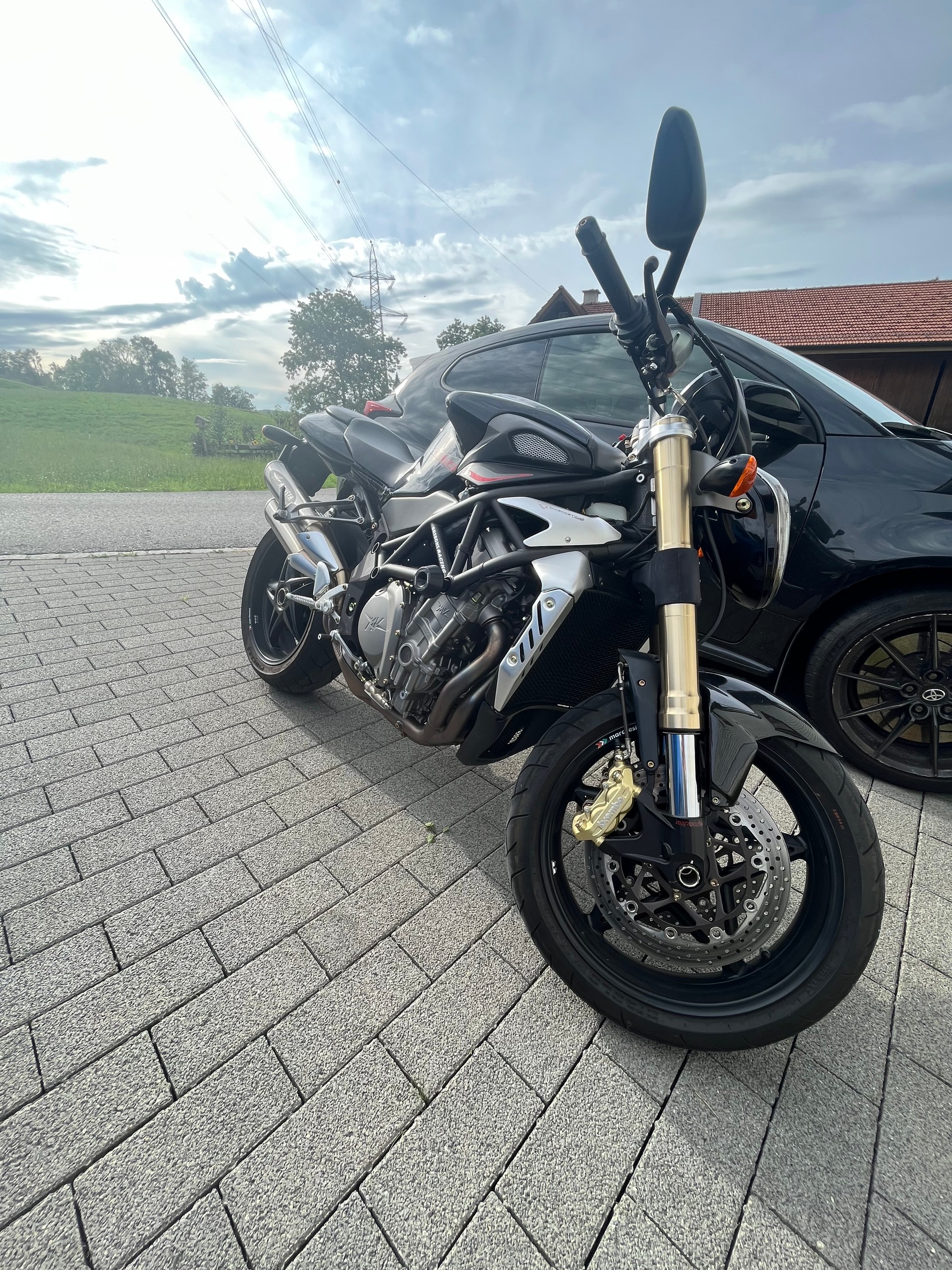 MV AGUSTA B4 Brutale 989 R-image-6