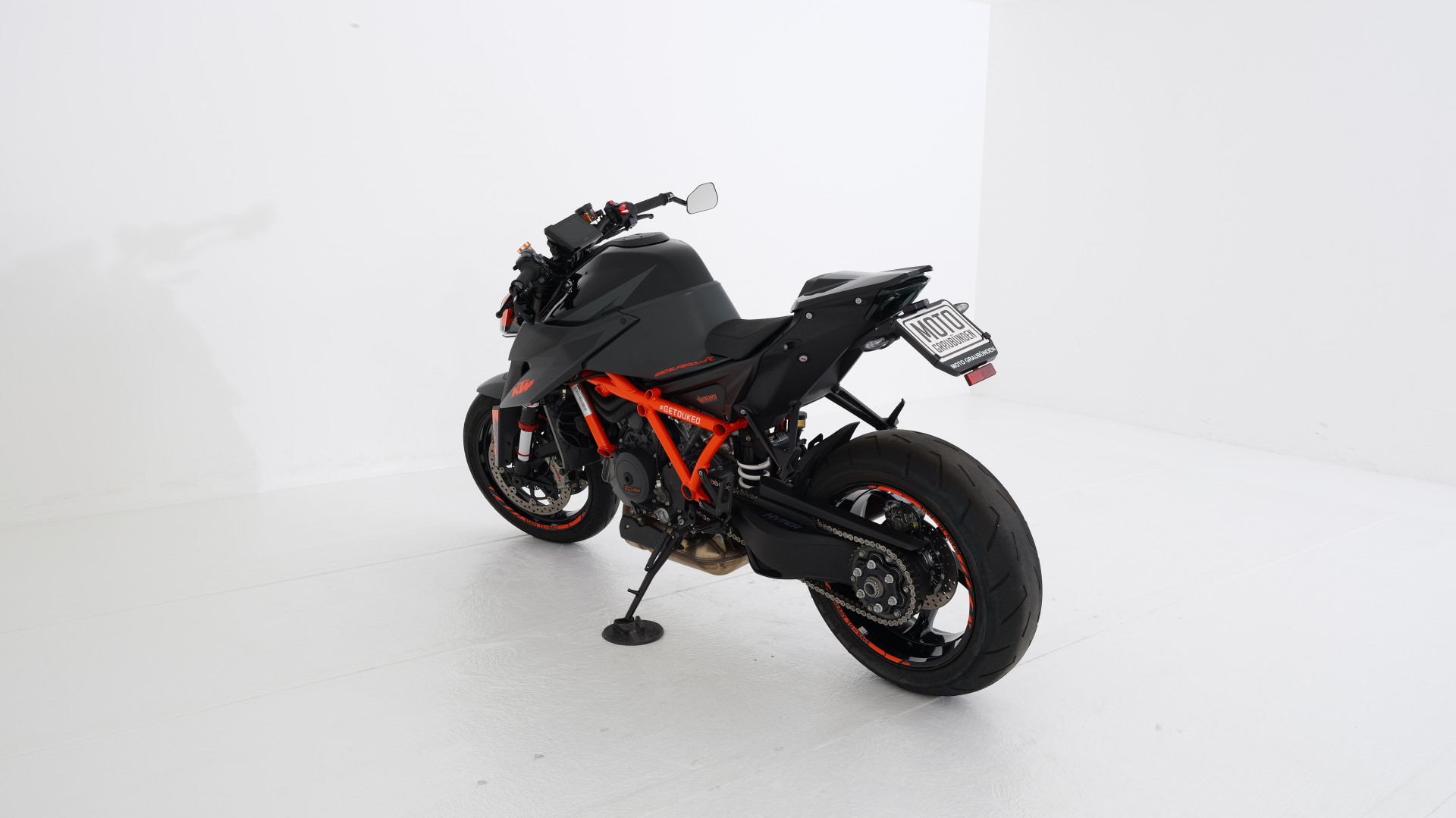 KTM 1290 Super Duke R-image-3