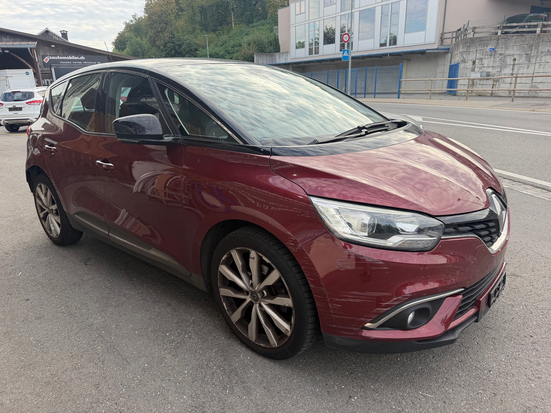 RENAULT Scénic 1.2 16V Turbo Bose