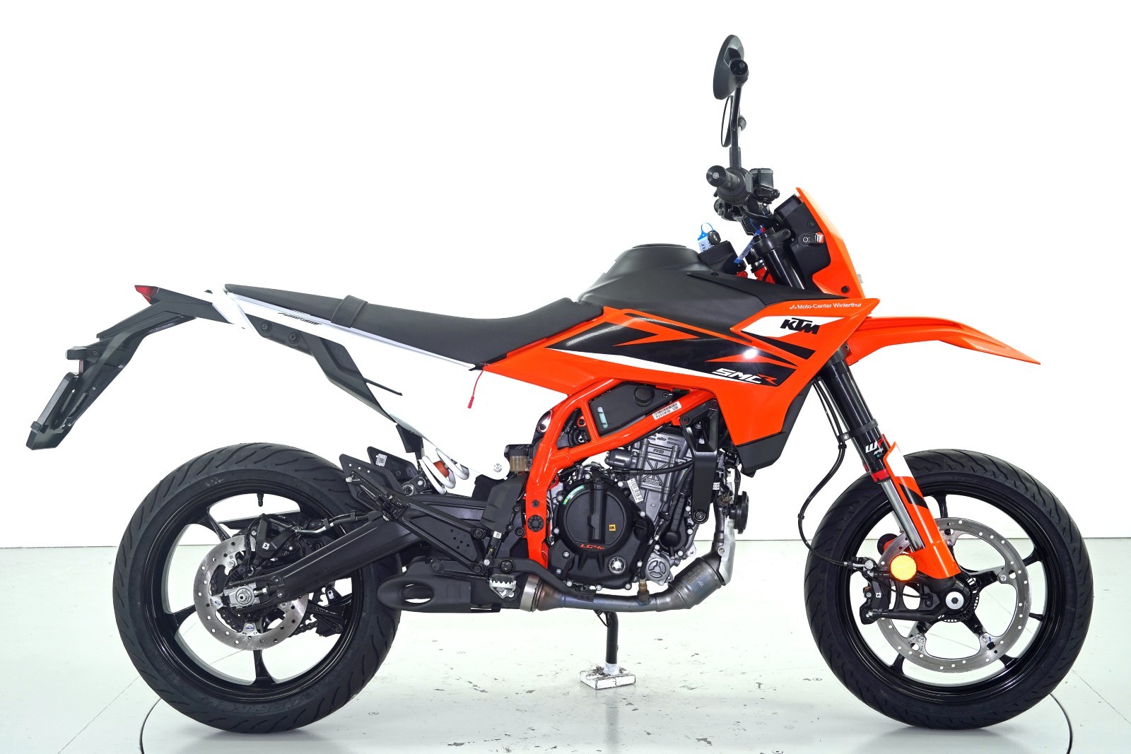 KTM 125 SMC R ABS-image-3