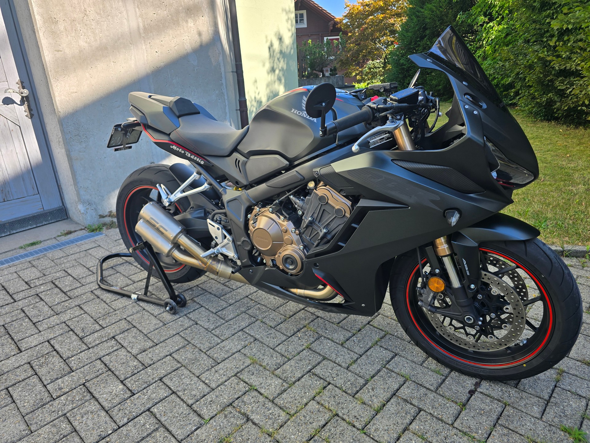 HONDA CBR 650 R ABS-image-3