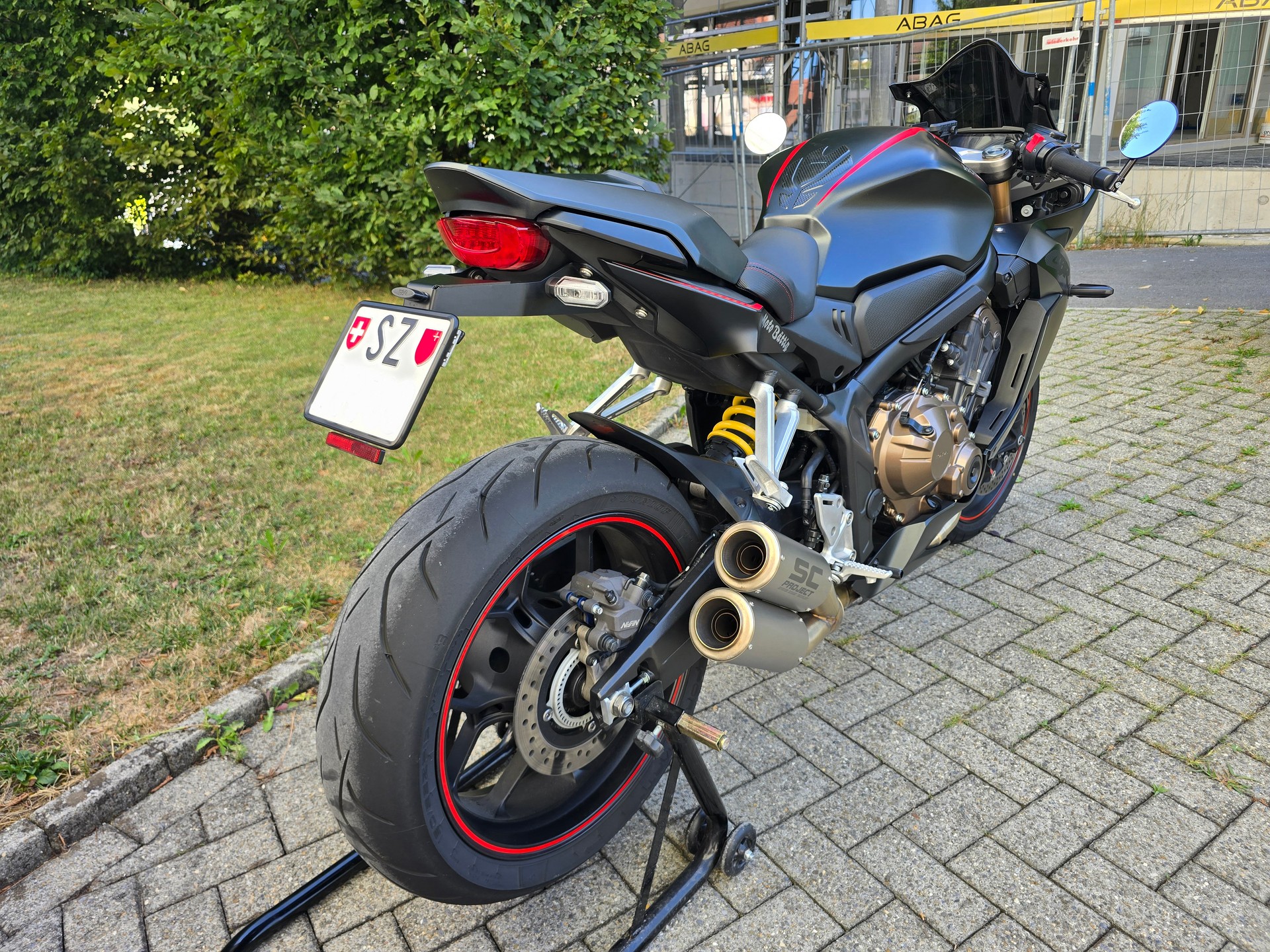 HONDA CBR 650 R ABS-image-1