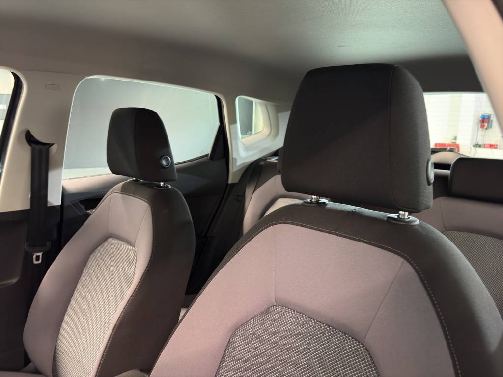 SEAT Arona 1.0 TSI Eco DSG Style-image-15