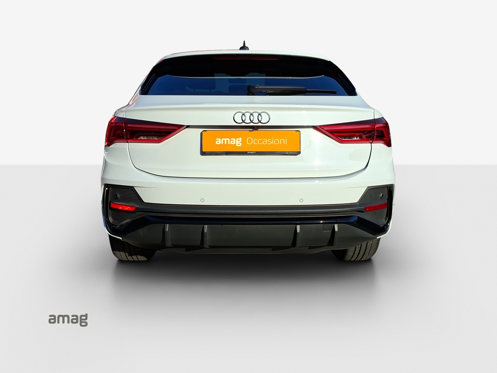 AUDI Q3 Sportback 35 TFSI S line Attraction S-tronic-showroom-element-3