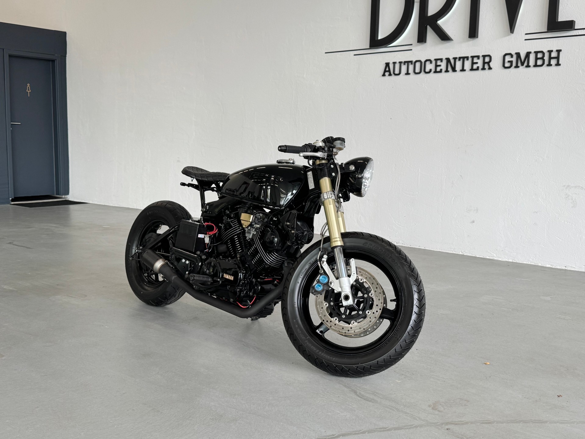 YAMAHA XV 1000 SE Midnight-image-2