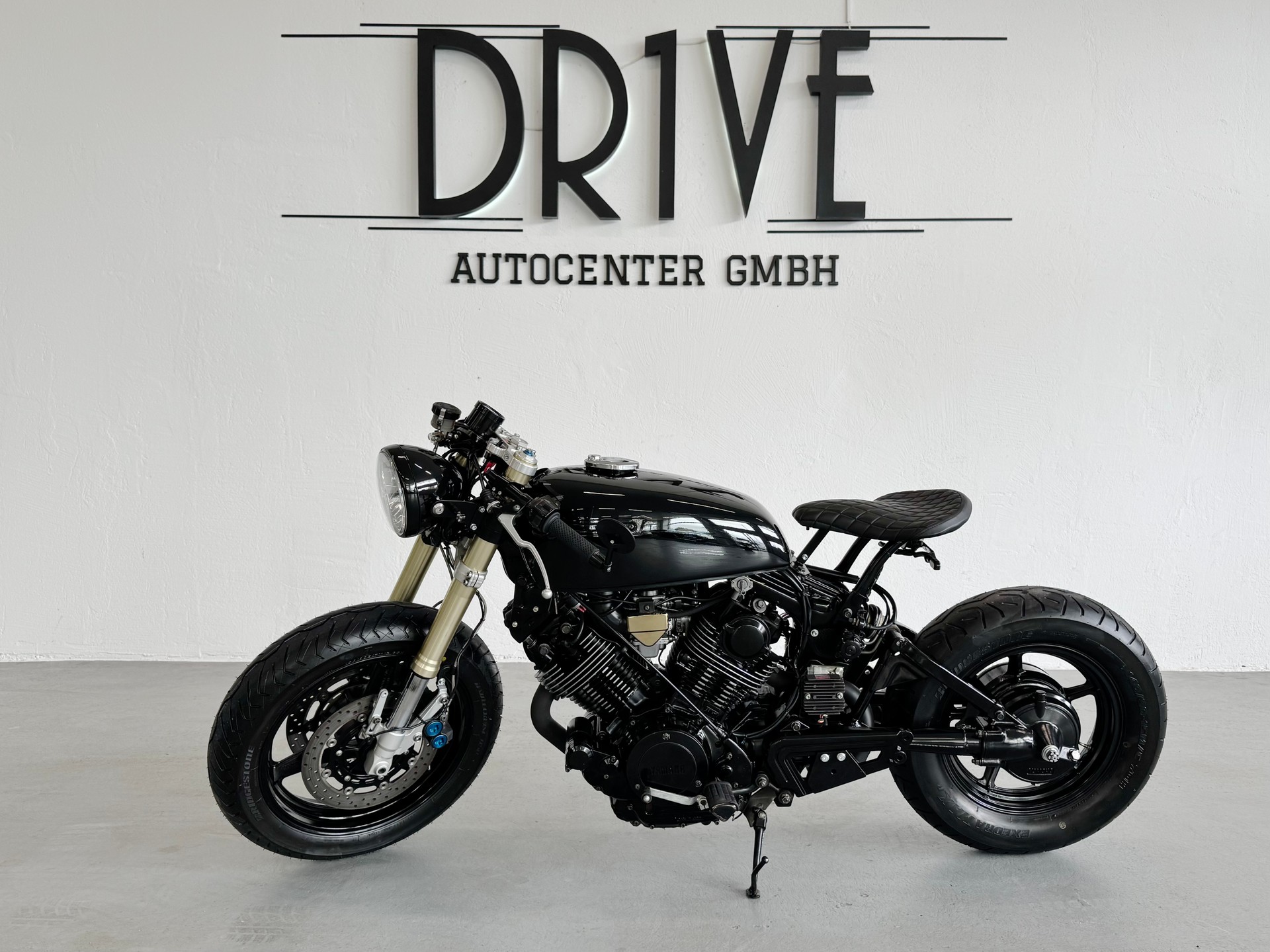 YAMAHA XV 1000 SE Midnight-image-0