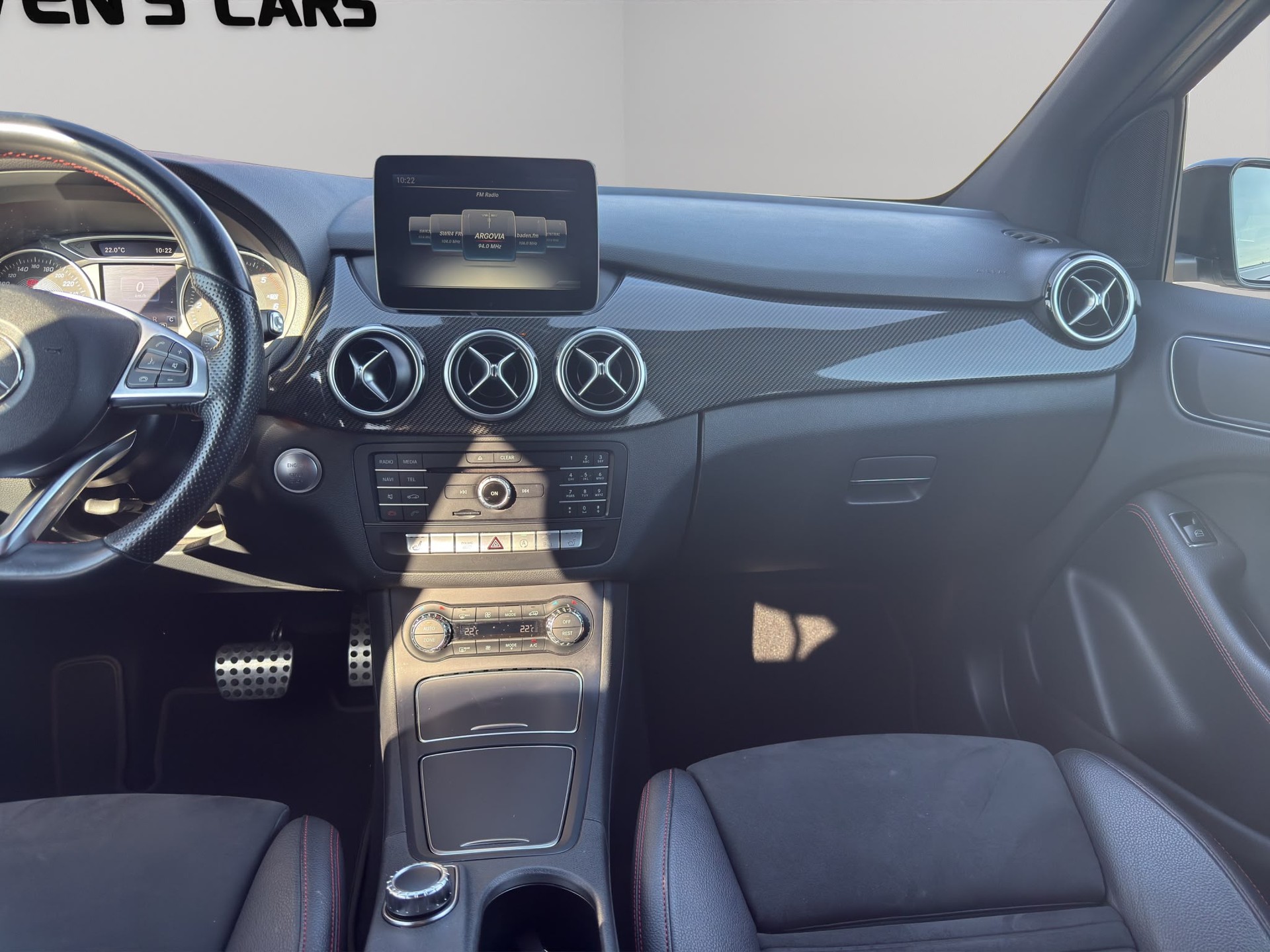 MERCEDES-BENZ B 220 CDI Swiss Star Edition AMG Line 4Matic-image-13