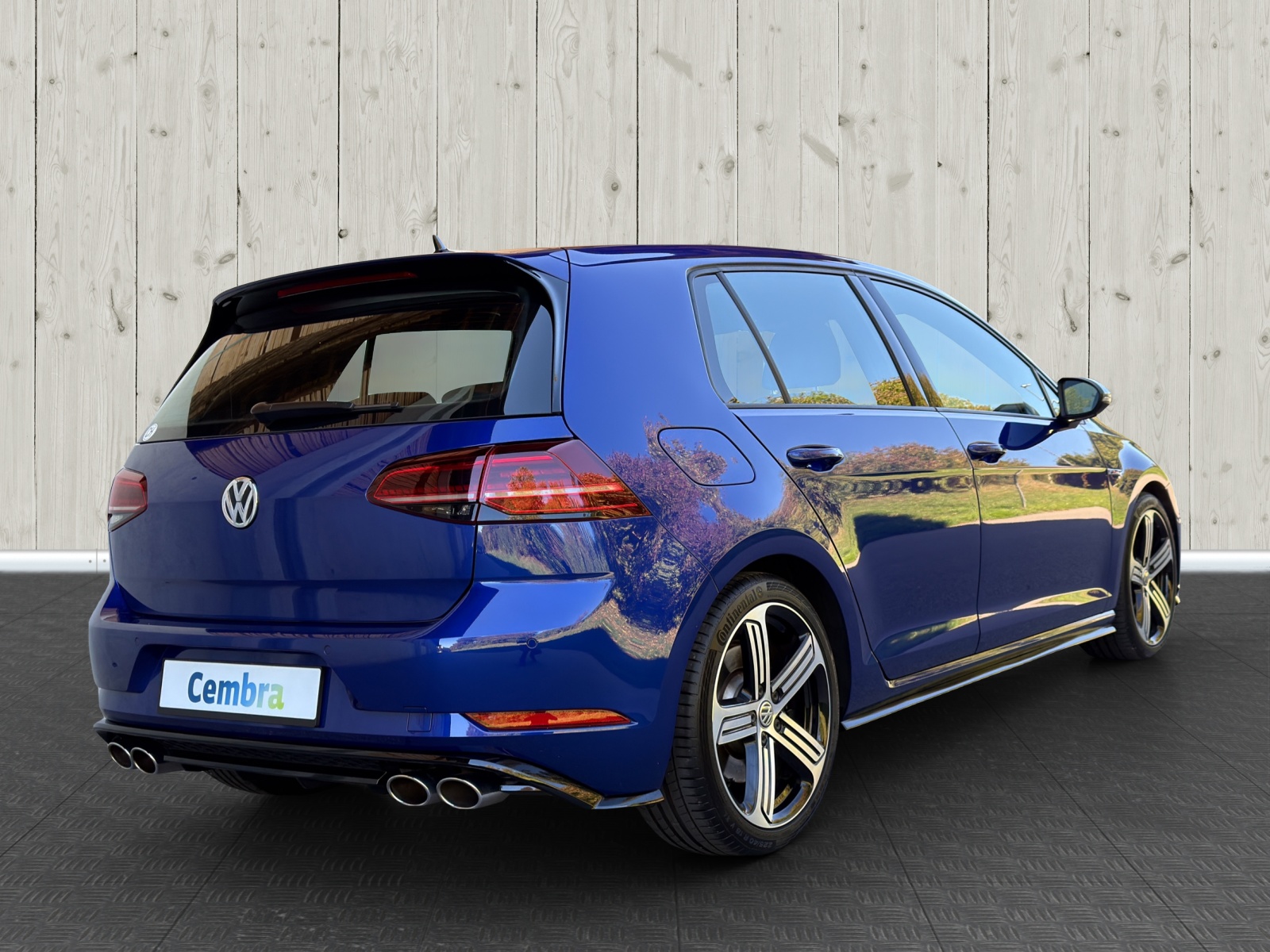 VW Golf 2.0 TSI R 4Motion DSG-image-5