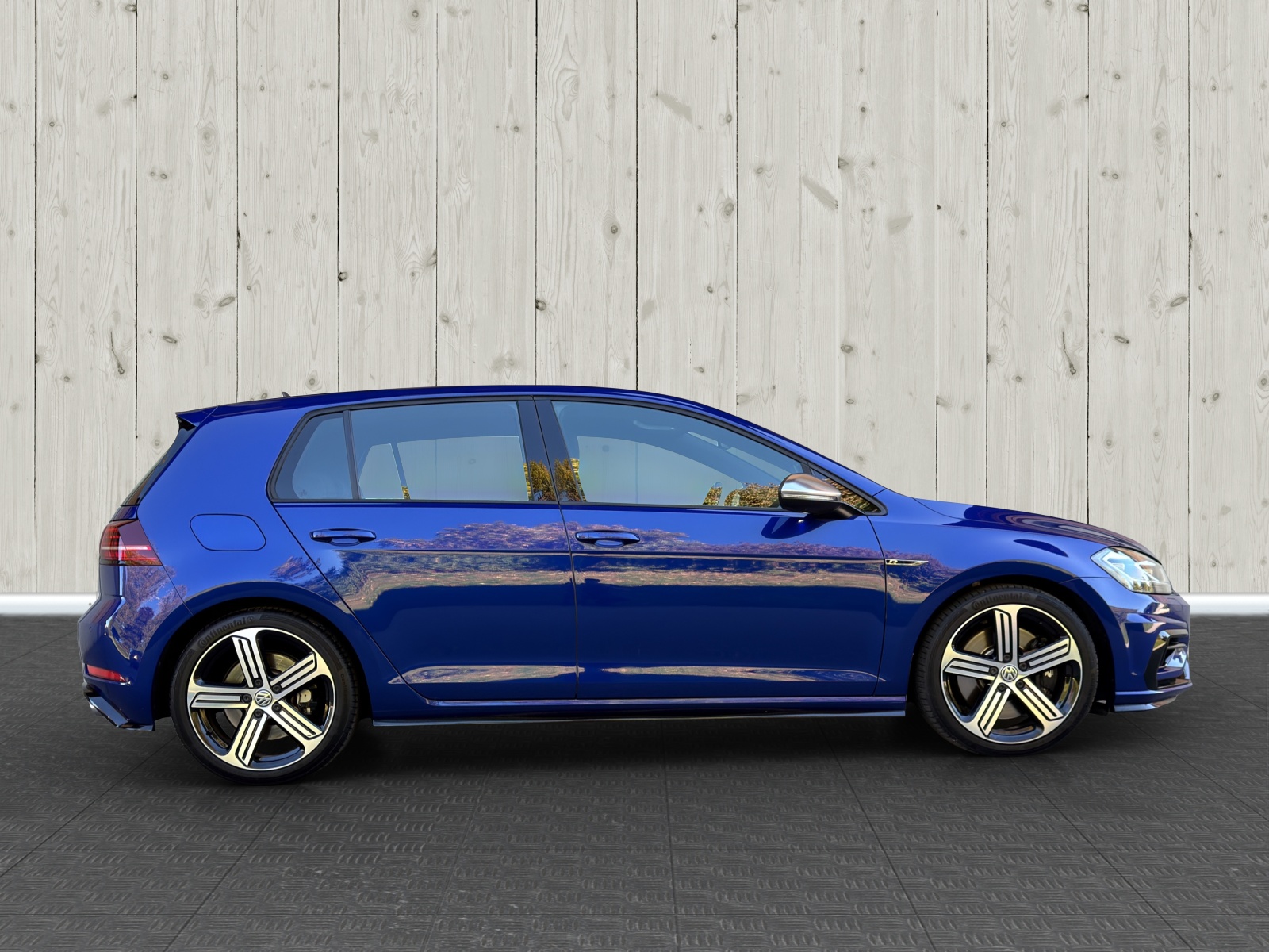 VW Golf 2.0 TSI R 4Motion DSG-image-6