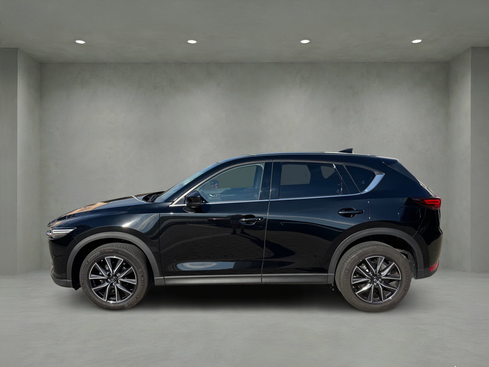 MAZDA CX-5 SKYACTIV-G 194 Revolution AWD Automat-showroom-element-2