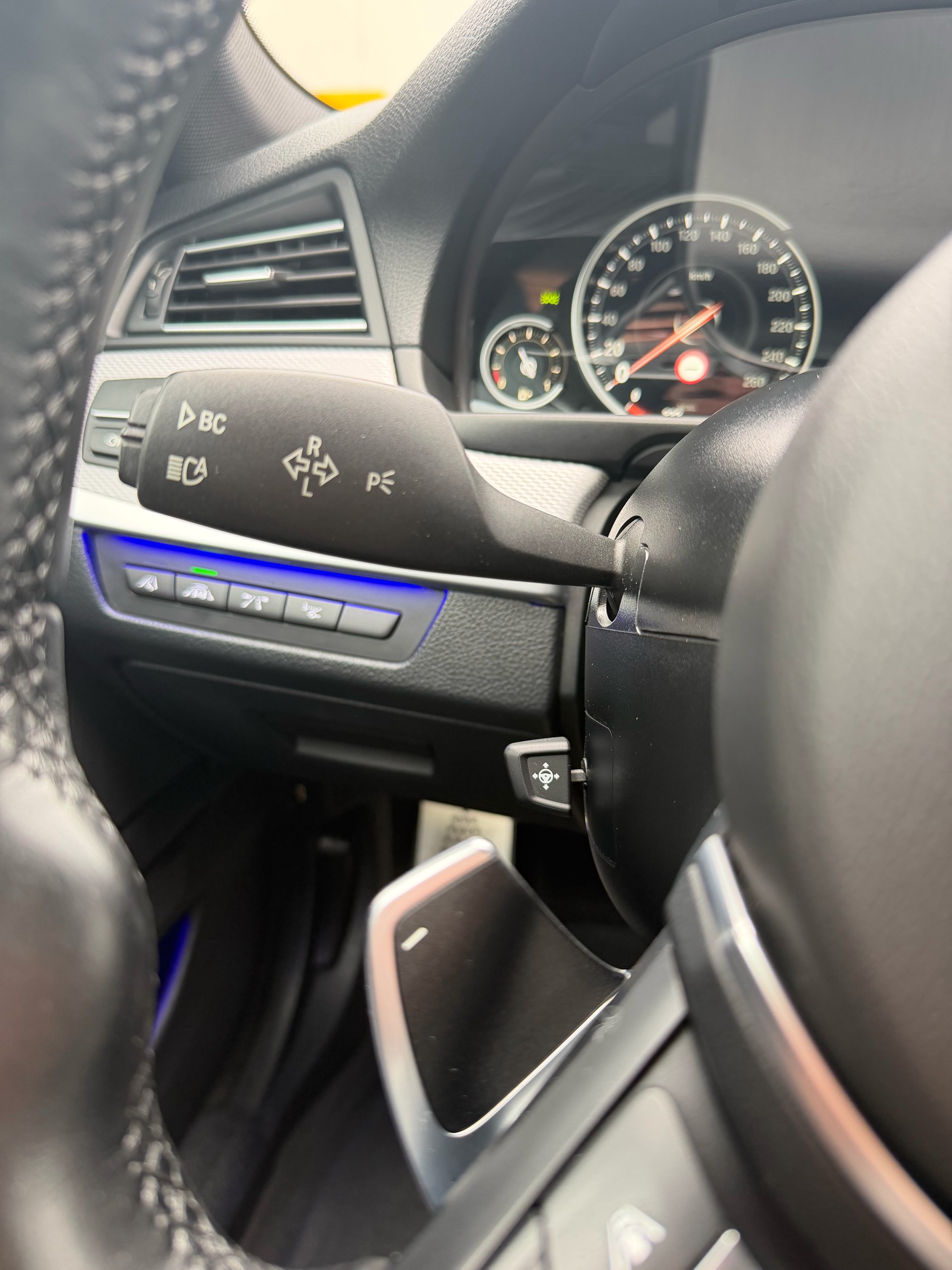 BMW M 550d xDrive-image-15