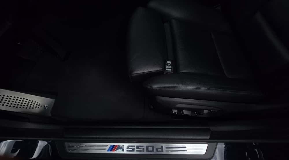 BMW M 550d xDrive-image-18