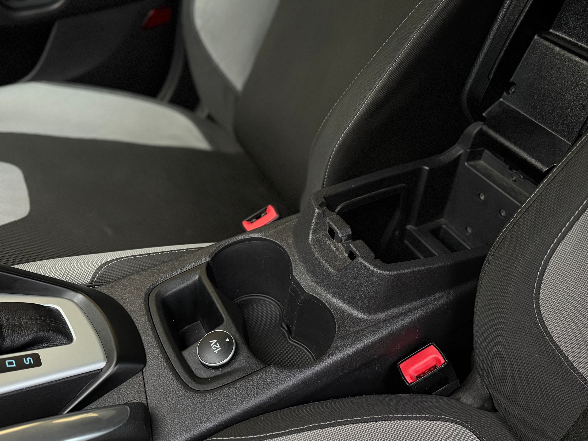 FORD Focus 2.0 TDCi Titanium PowerShift-image-22