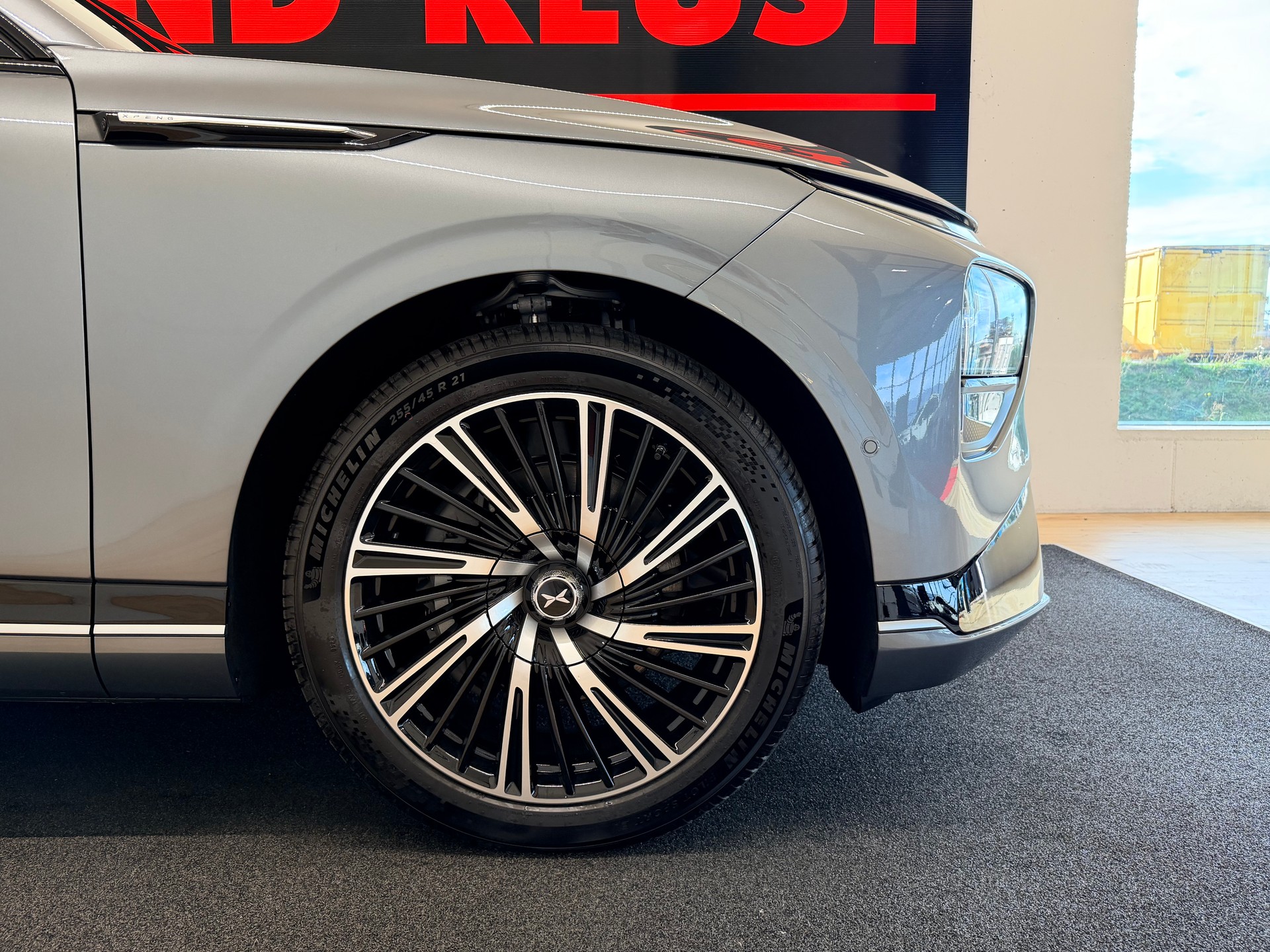XPENG G9 93kWh Performance AWD-image-6