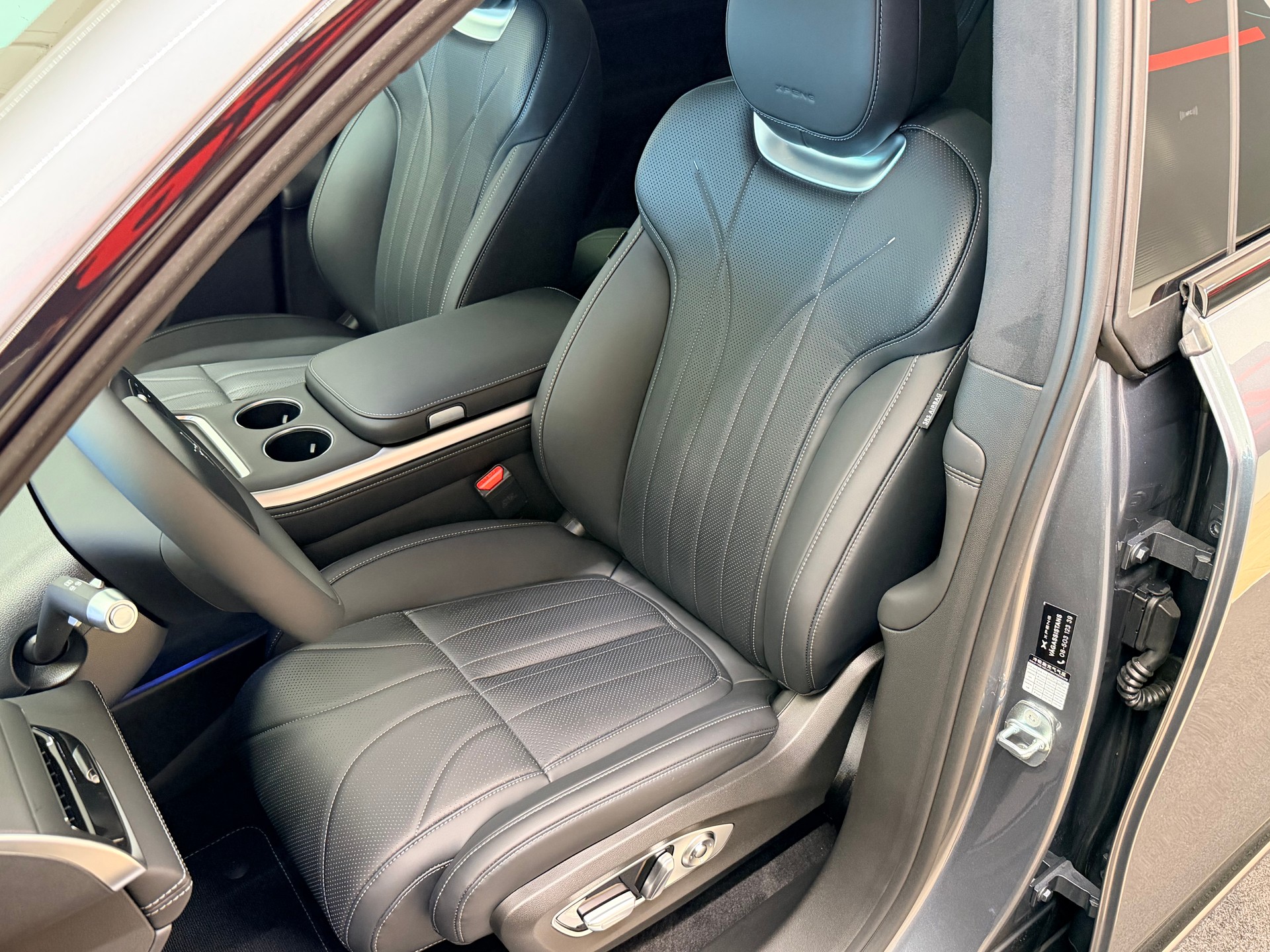 XPENG G9 93kWh Performance AWD-image-23