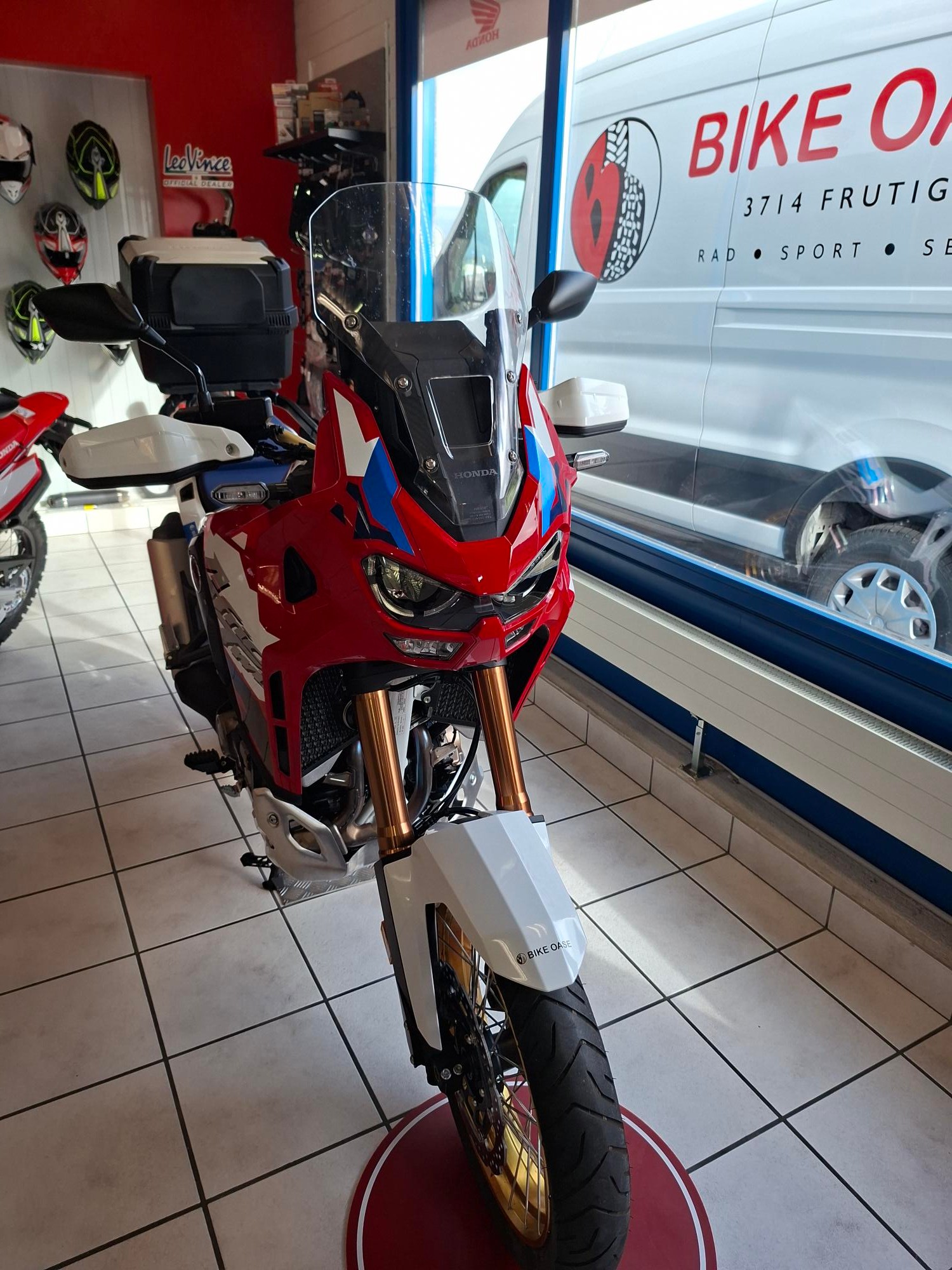 HONDA CRF 1100 DCT Africa Twin Adventure Sports-image-1