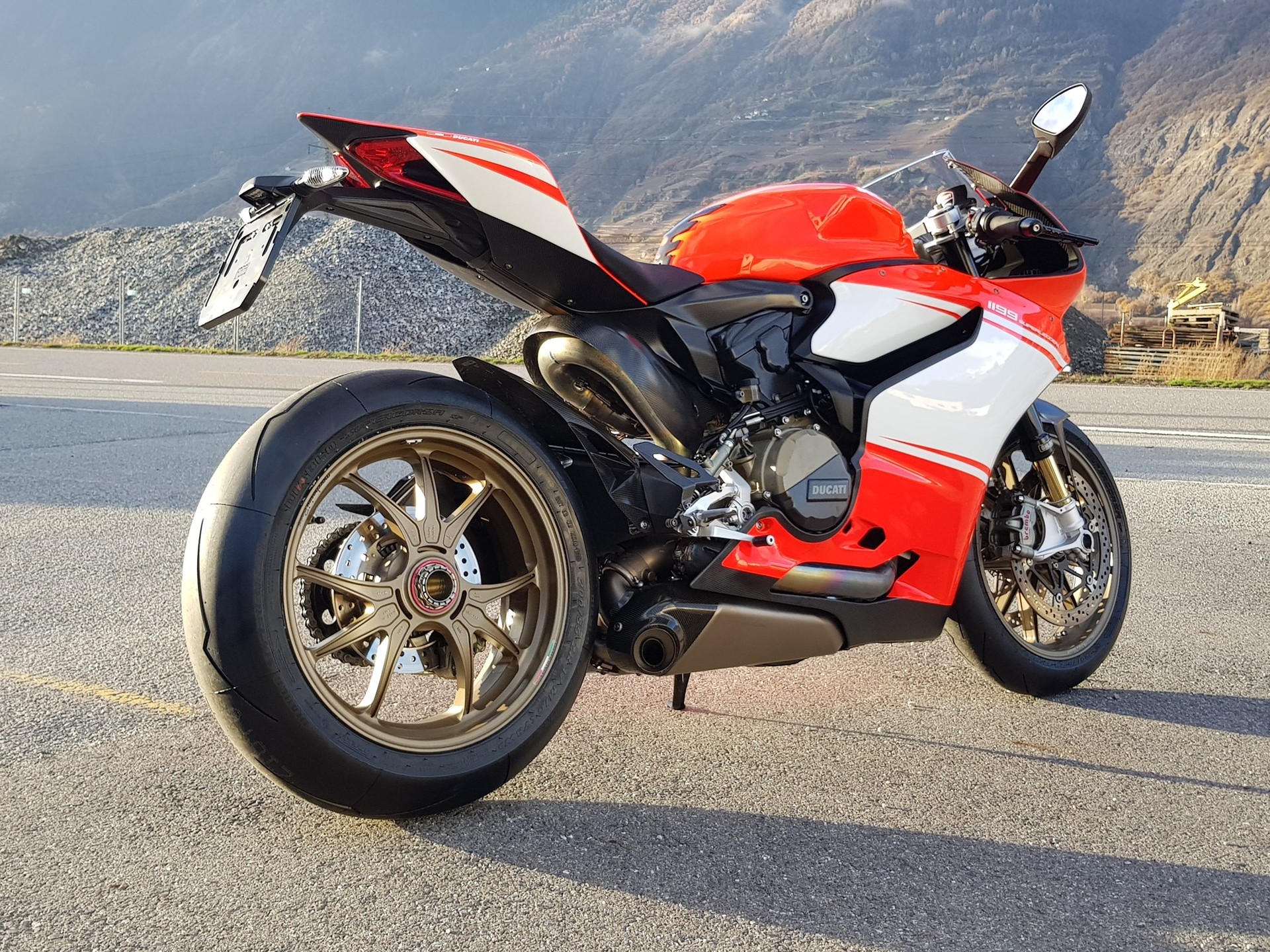 DUCATI Panigale 1199 Superleggera ABS