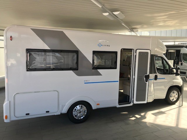 SUN LIVING S-SERIES S70 DF (A277)-image-1