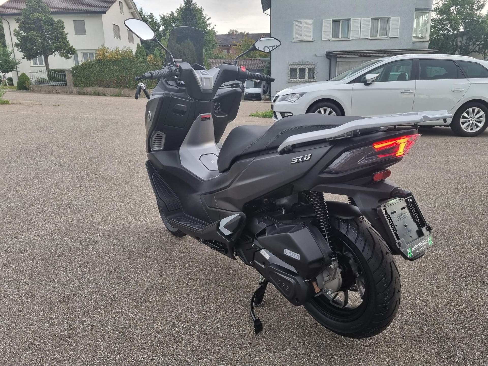 VOGE SCOOTER SR 125GT-image-2