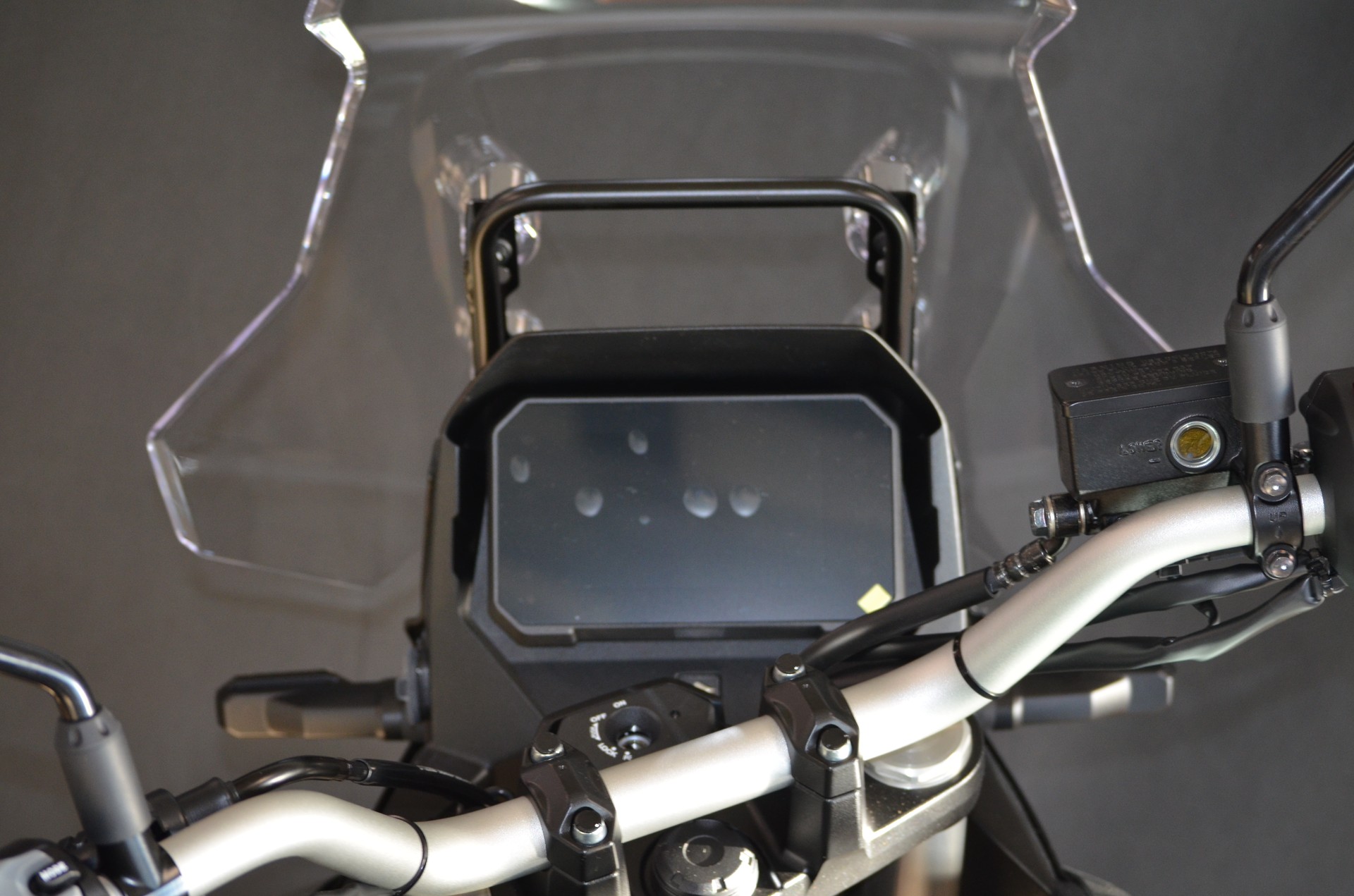 SUZUKI V-Strom 800-image-9