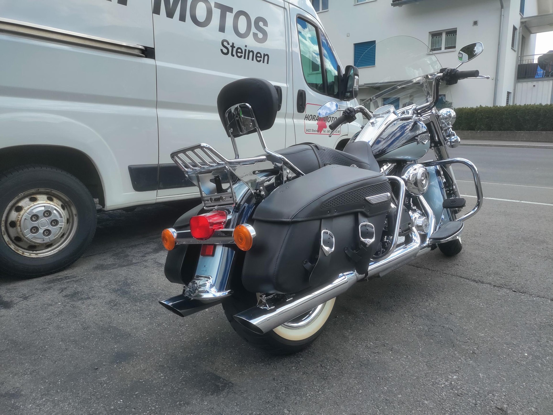 HARLEY-DAVIDSON FLHRC Road King Classic 103 ABS-image-5