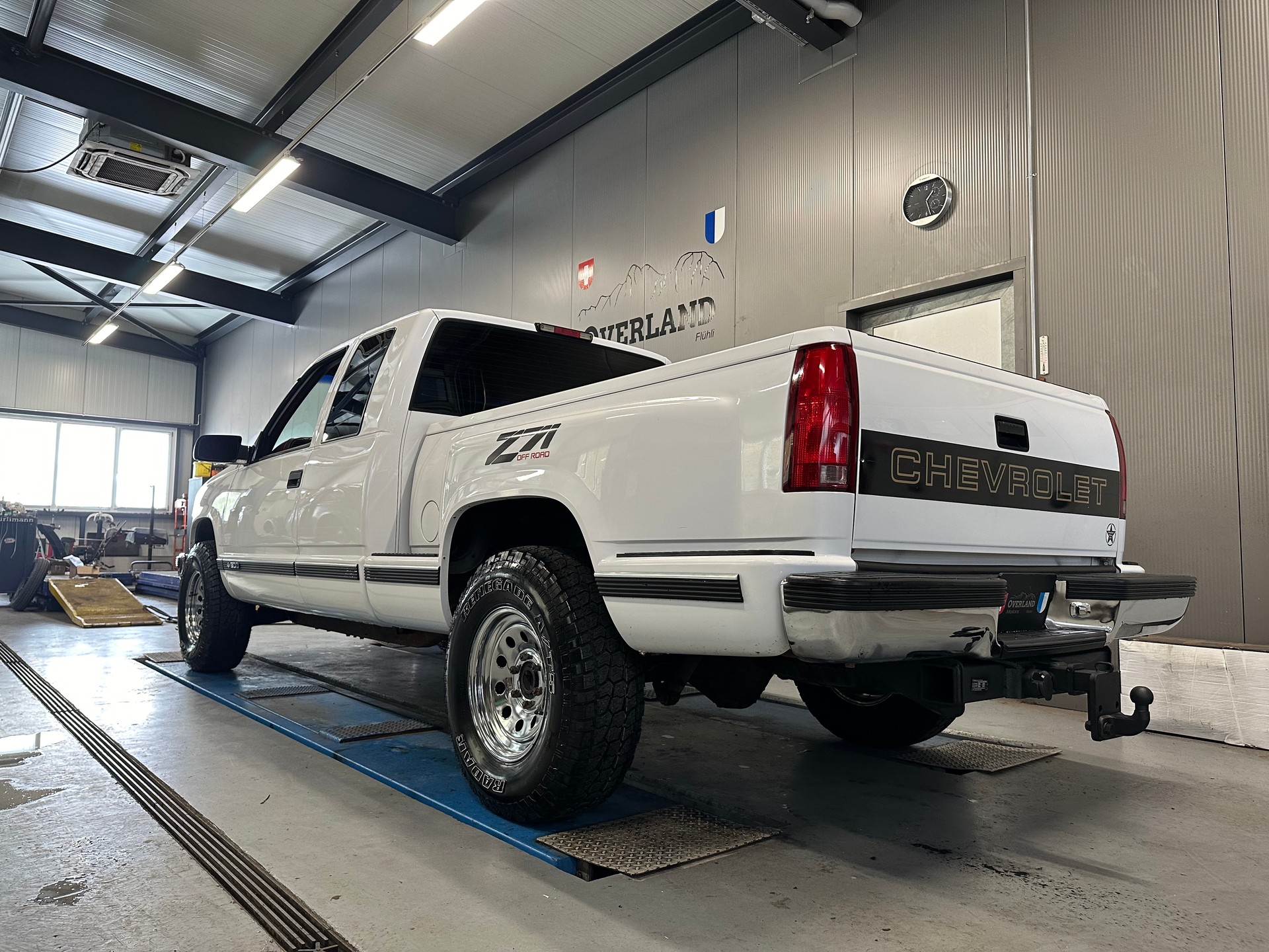 CHEVROLET VORTEC V8-showroom-element-2