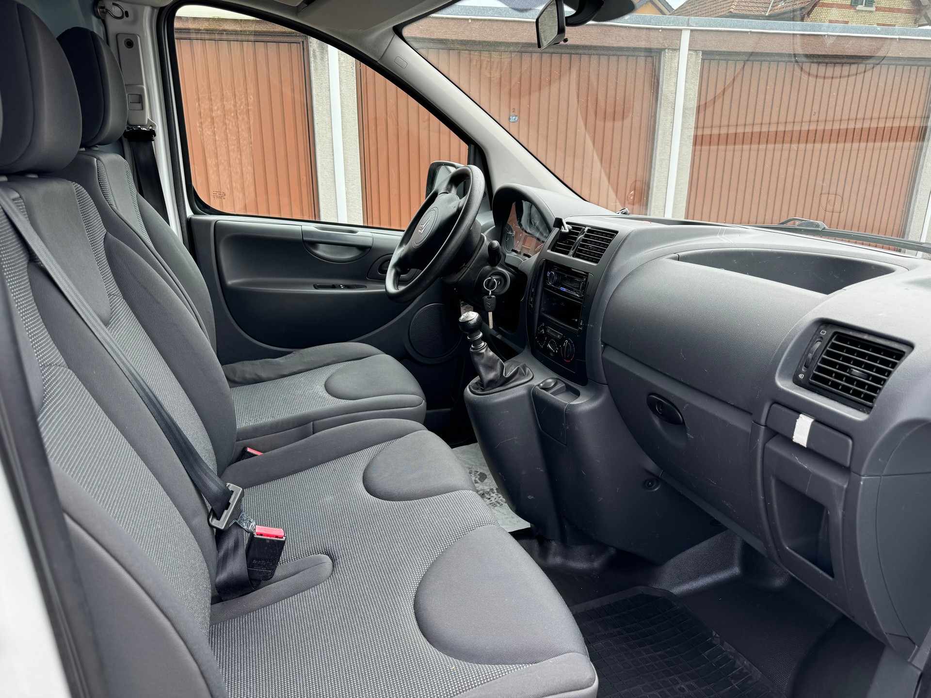 CITROEN Jumpy 2.0 HDi 12 L1H1-image-6