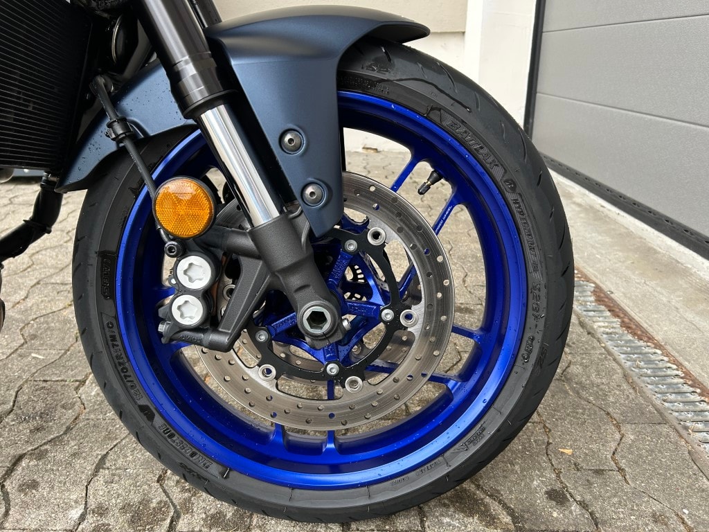 YAMAHA MT-09 Y-AMT-image-8