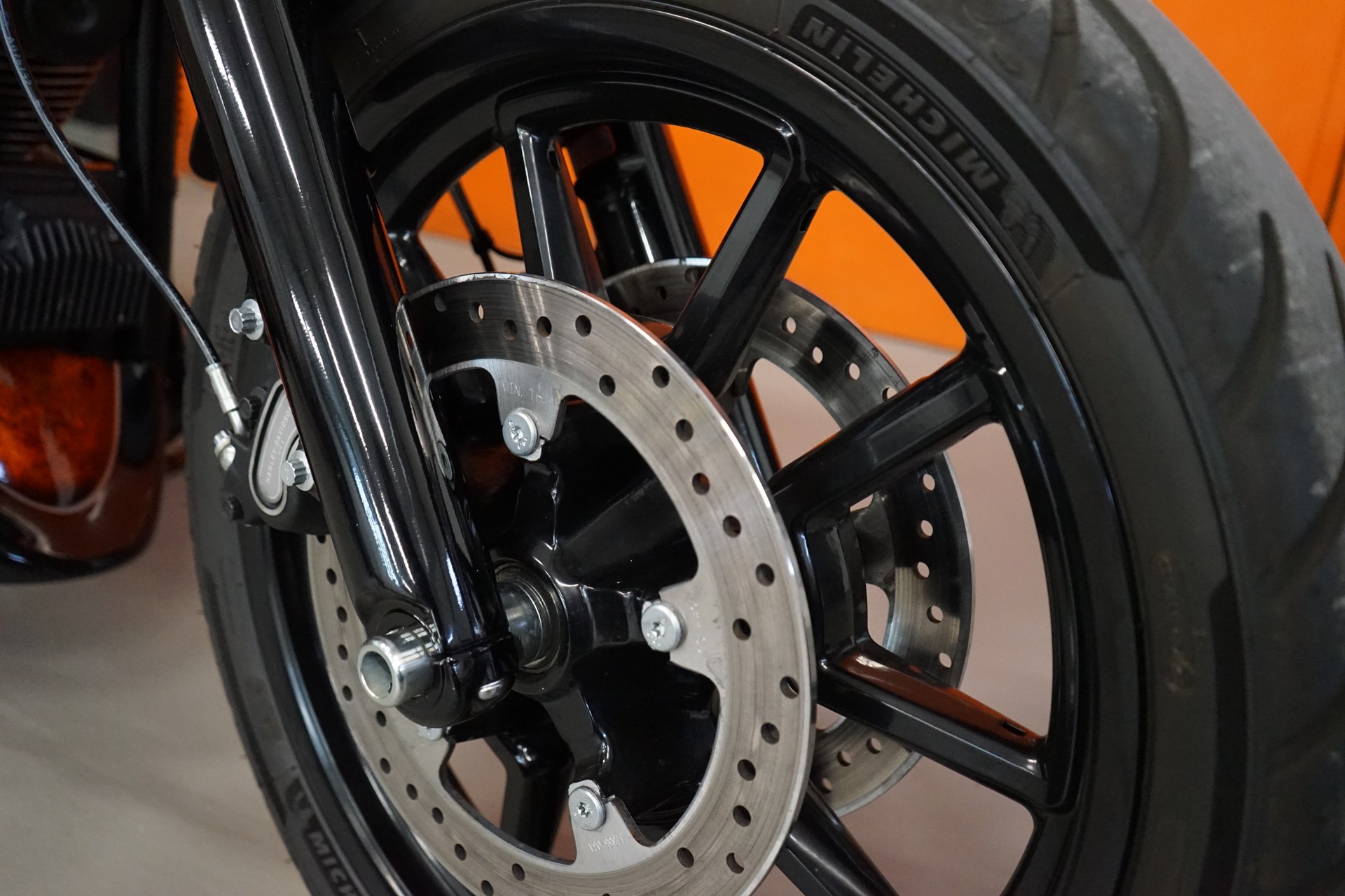 HARLEY-DAVIDSON FXDLS Dyna Low Rider S-image-12