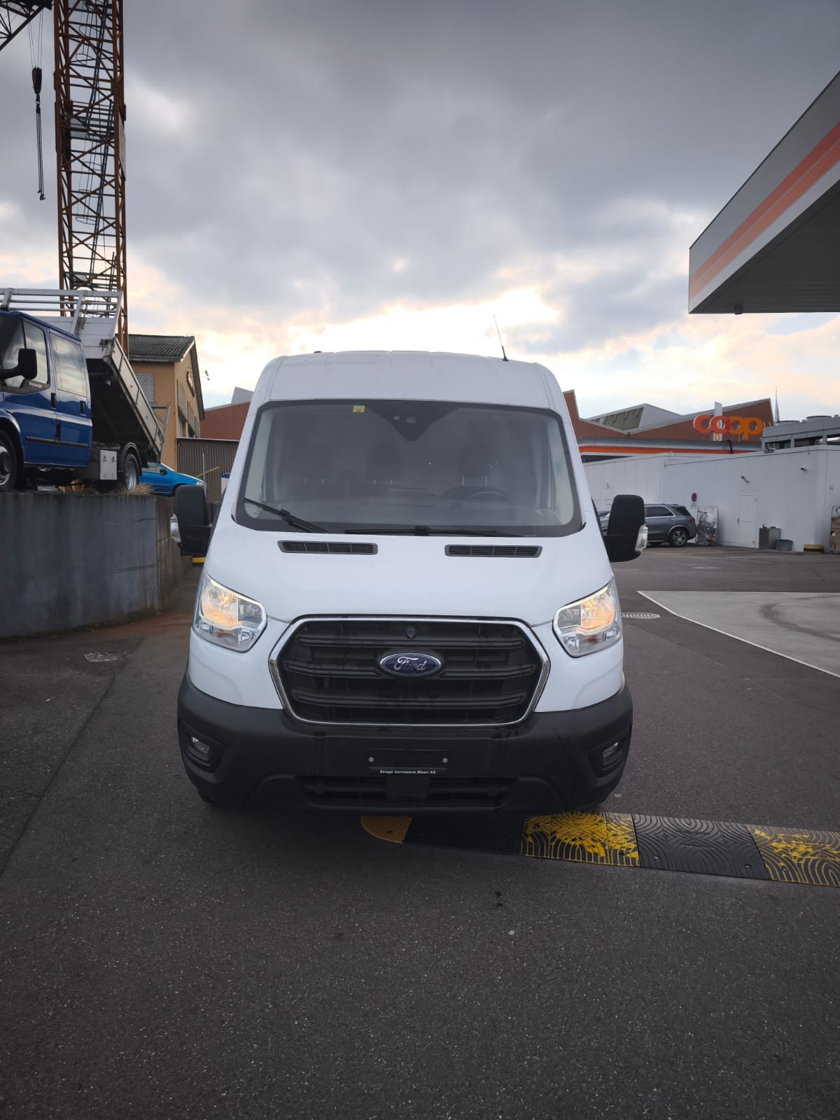 FORD 350L 4x4-image-2