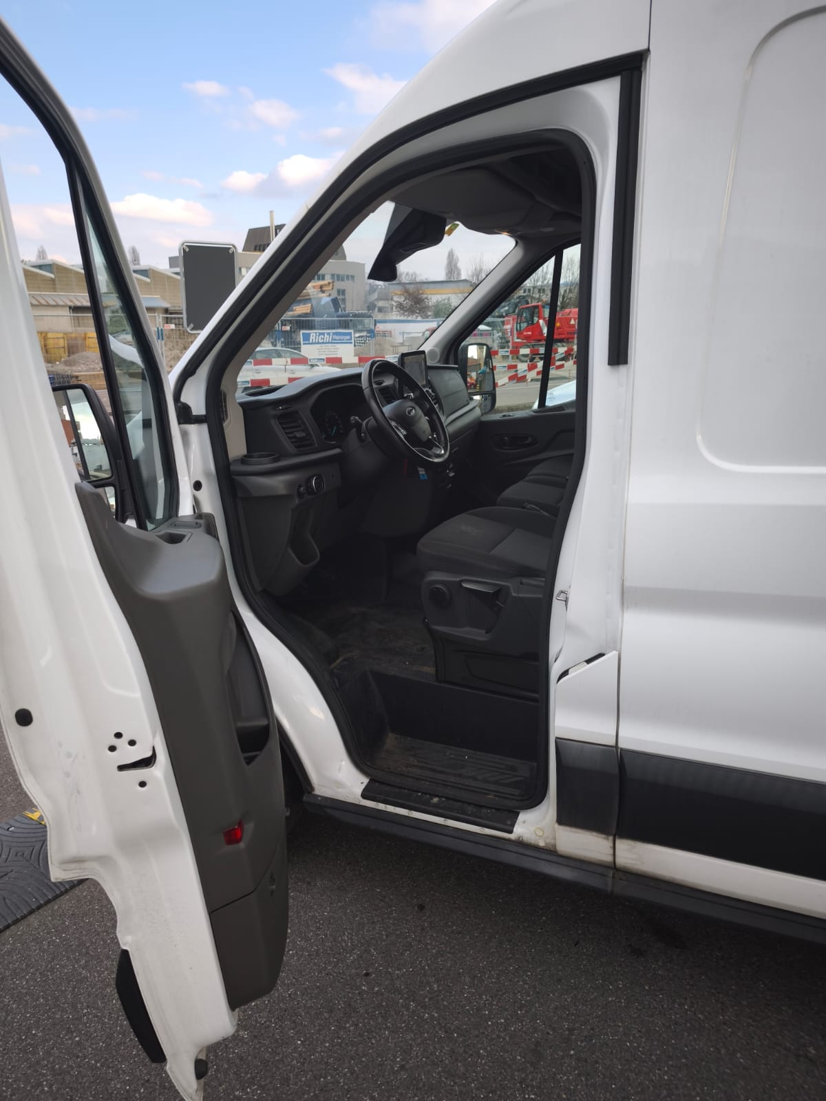 FORD 350L 4x4-image-8
