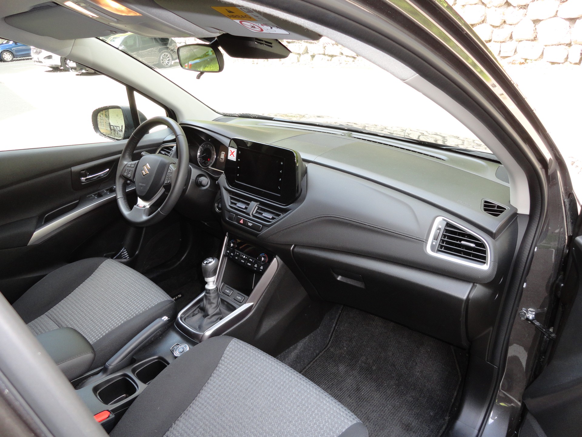 SUZUKI S-Cross 1.4 T Piz Sulai Hybrid-image-4