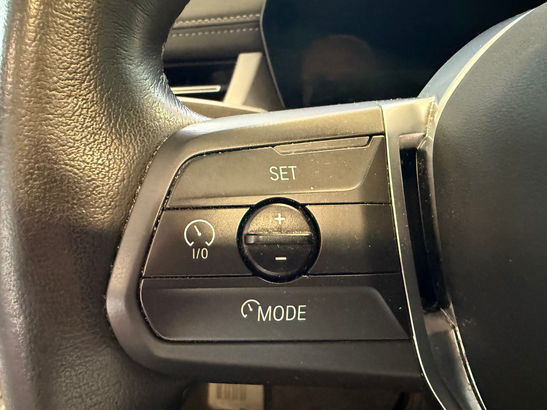 BMW 223d Active Tourer xDrive DKG | CH Swiss | Panorama | Head Up | AHK | Driving Assist PLUS | Innovation | Travel |-image-12