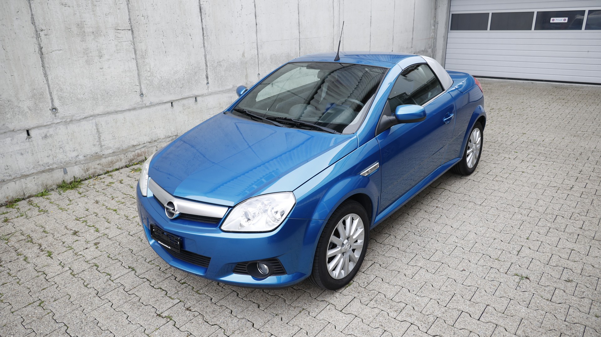 OPEL Tigra 1.8 Sport-image-11