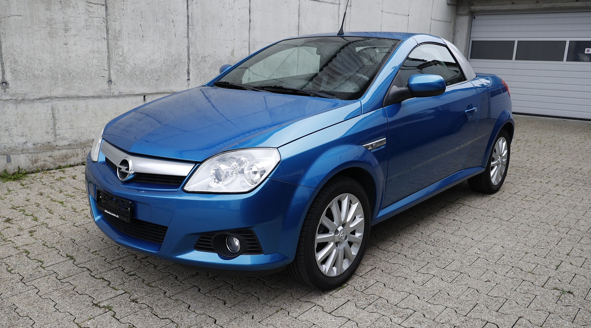 OPEL Tigra 1.8 Sport-showroom-element-1