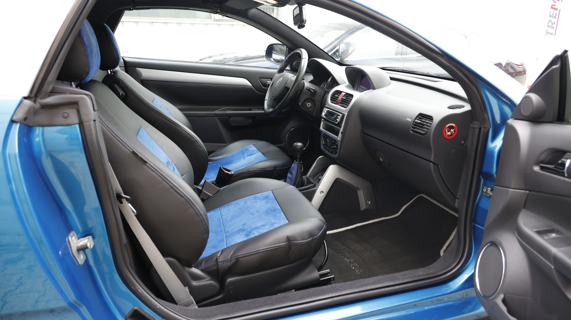 OPEL Tigra 1.8 Sport-image-25